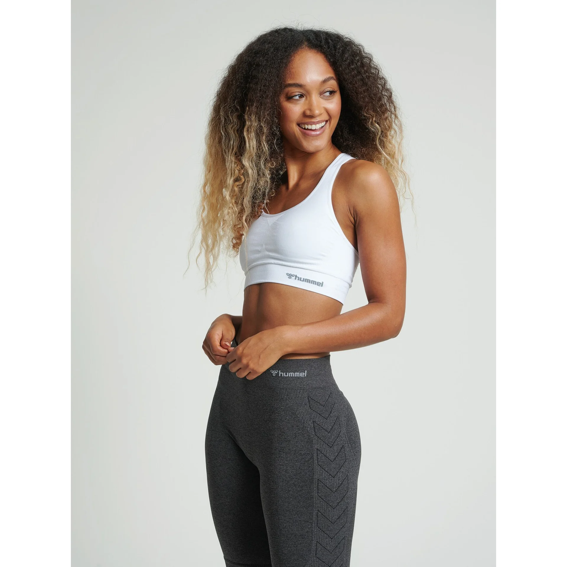HUMMEL Damen_BH_hmlTIF_SEAMLESS_SPORTS_TOP 210490 9001 WHITE