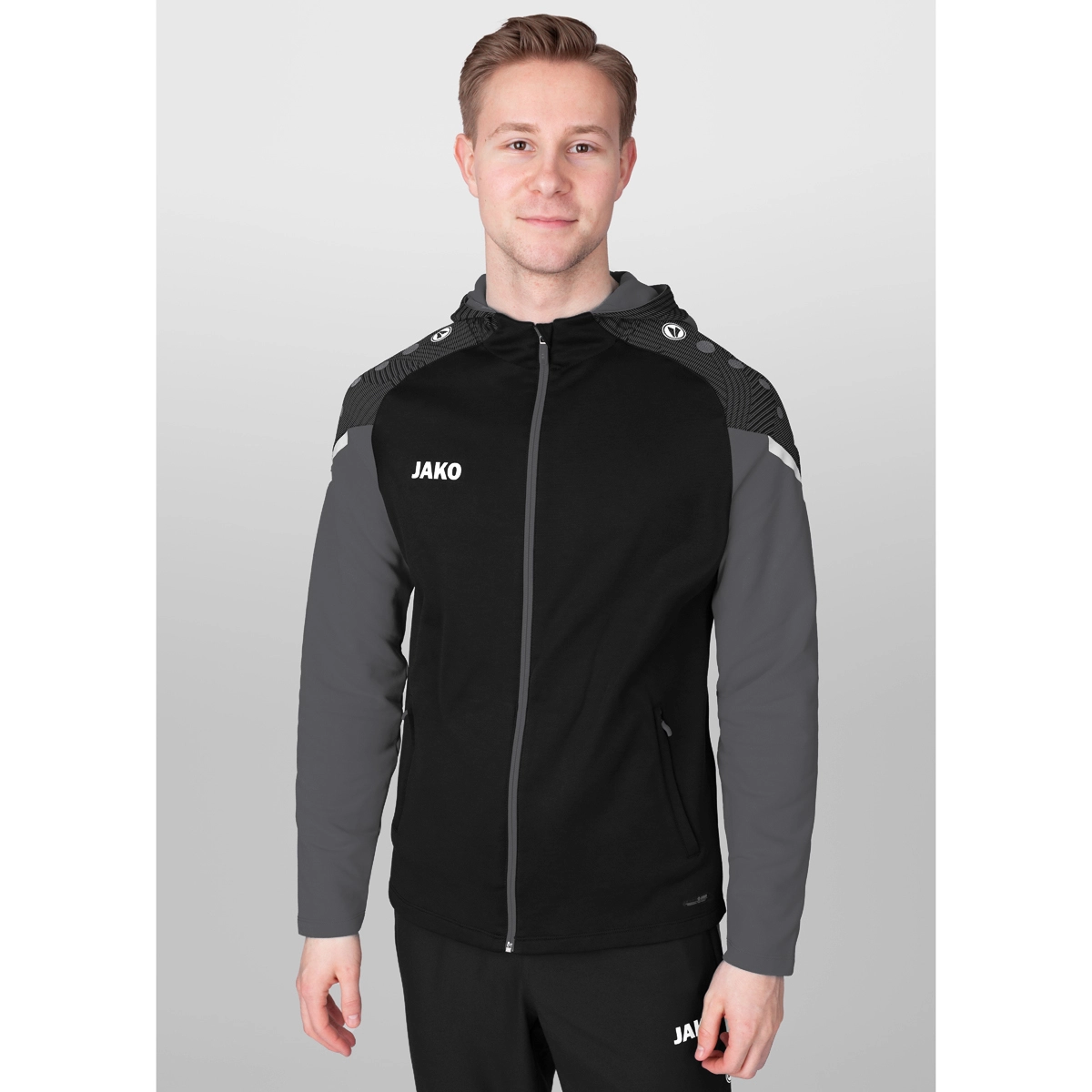 JAKO Kapuzenjacke_Performance 6822K 804 schwarz/anthra light