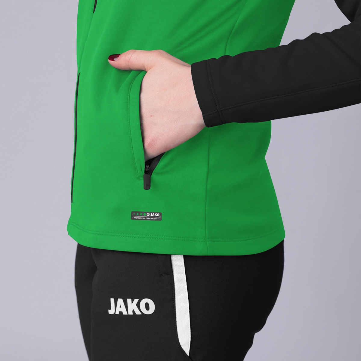 JAKO Kapuzenjacke_Performance 6822D 221 soft green/schwarz