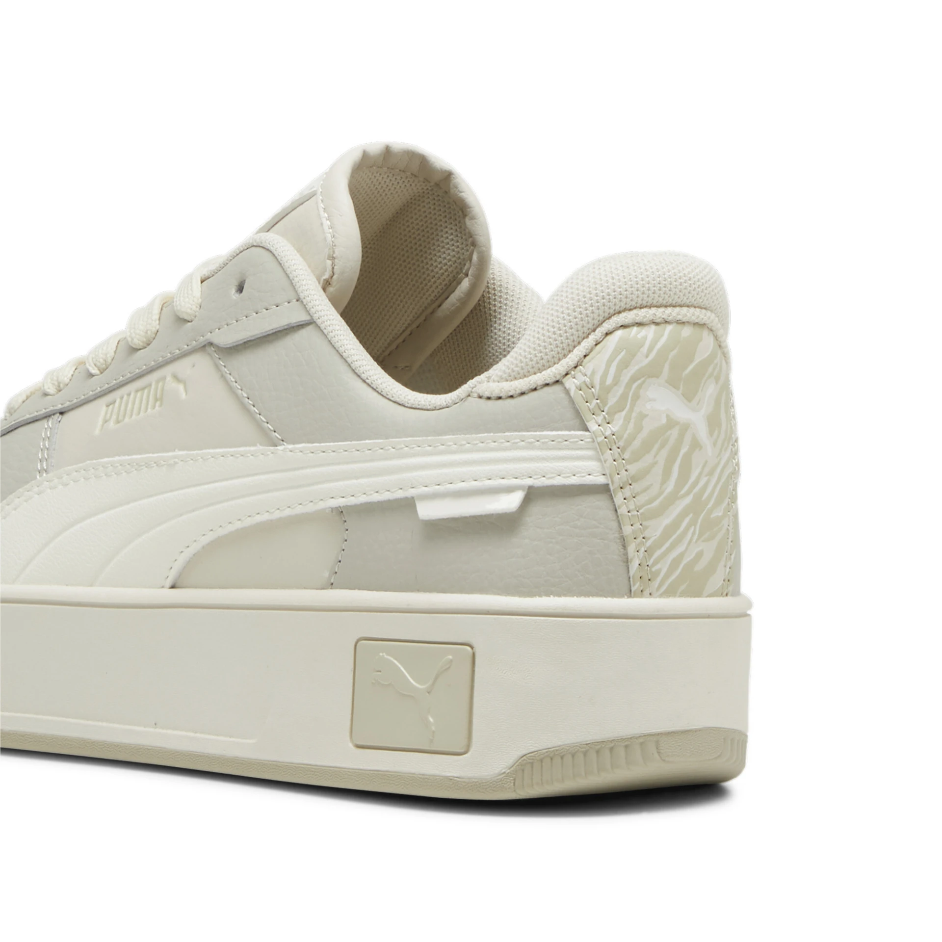PUMA Carina_Street_Animal_Fever 398921 001 Alpine Snow-Warm White-Des