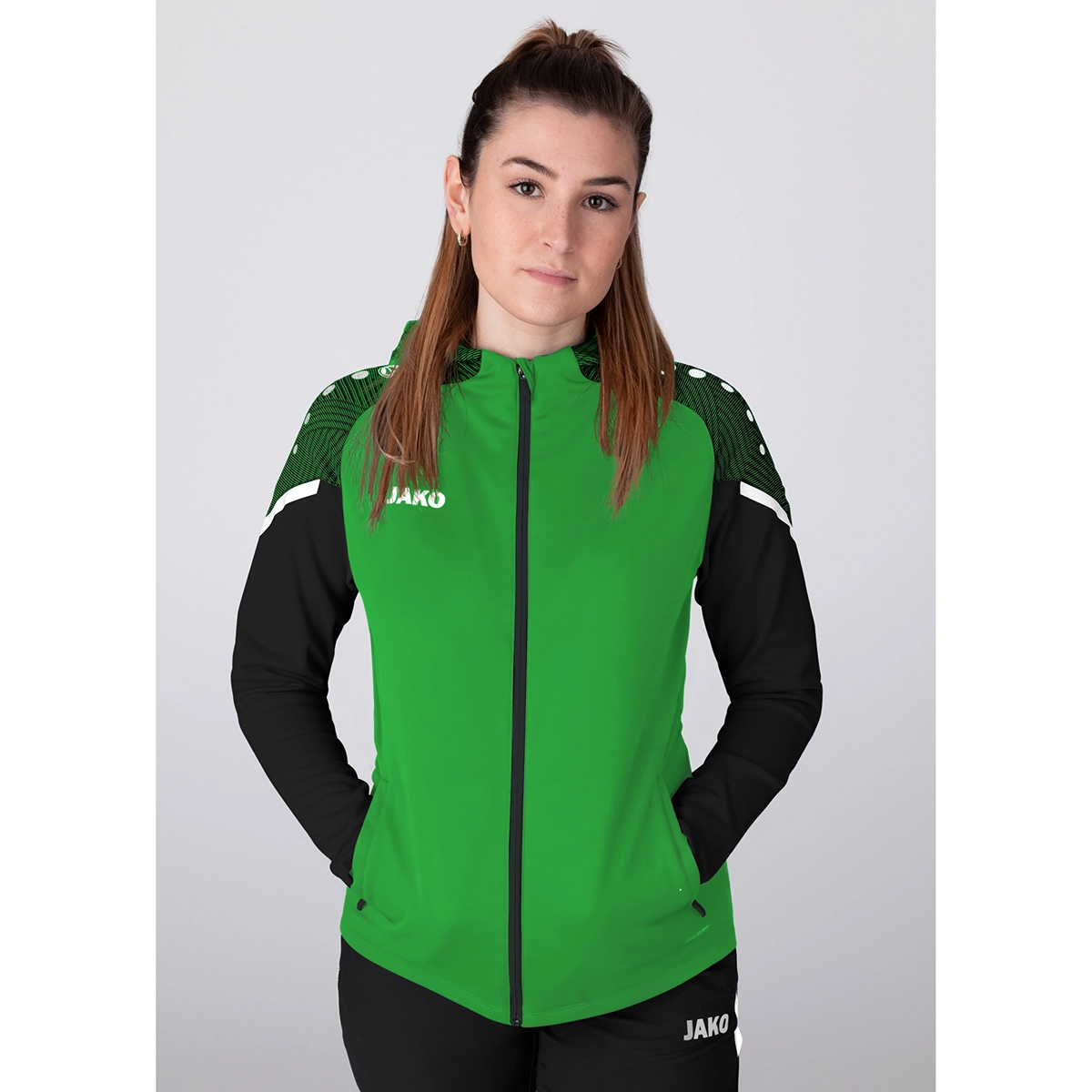 JAKO Kapuzenjacke_Performance 6822D 221 soft green/schwarz