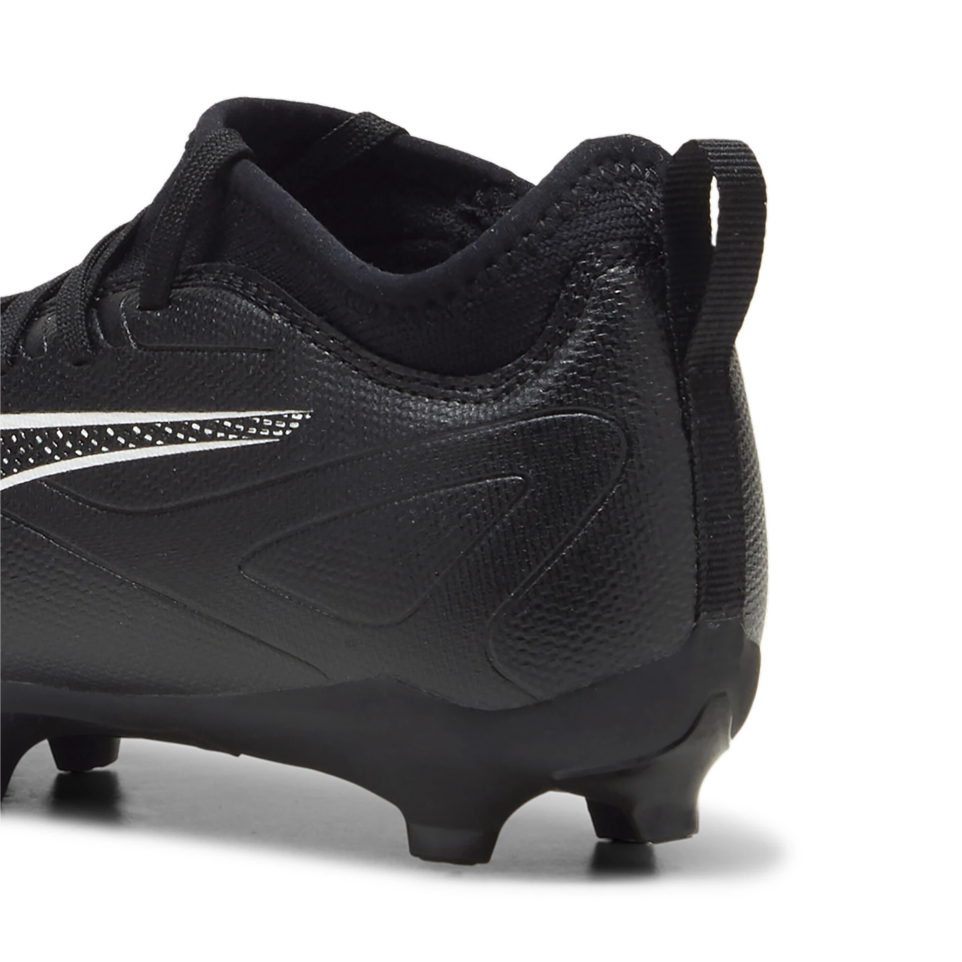 PUMA ULTRA_5_MATCH_FG_AG_Jr 108096 002 PUMA Black-PUMA White