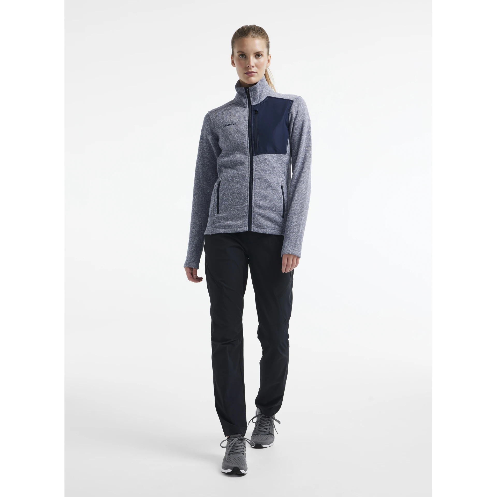 CRAFT ADV_Explore_Heavy_Fleece_Jacket_W 1912219 362396 FLOW-BLAZE