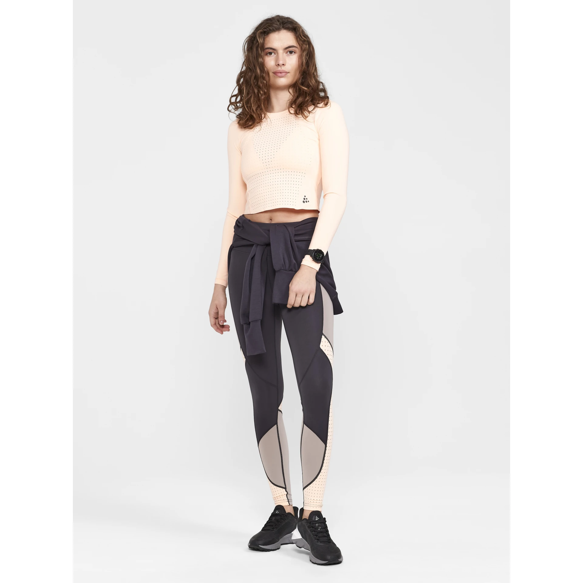 CRAFT ADV_HiT_Cropped_Top_W 1913741 840000 COSMO