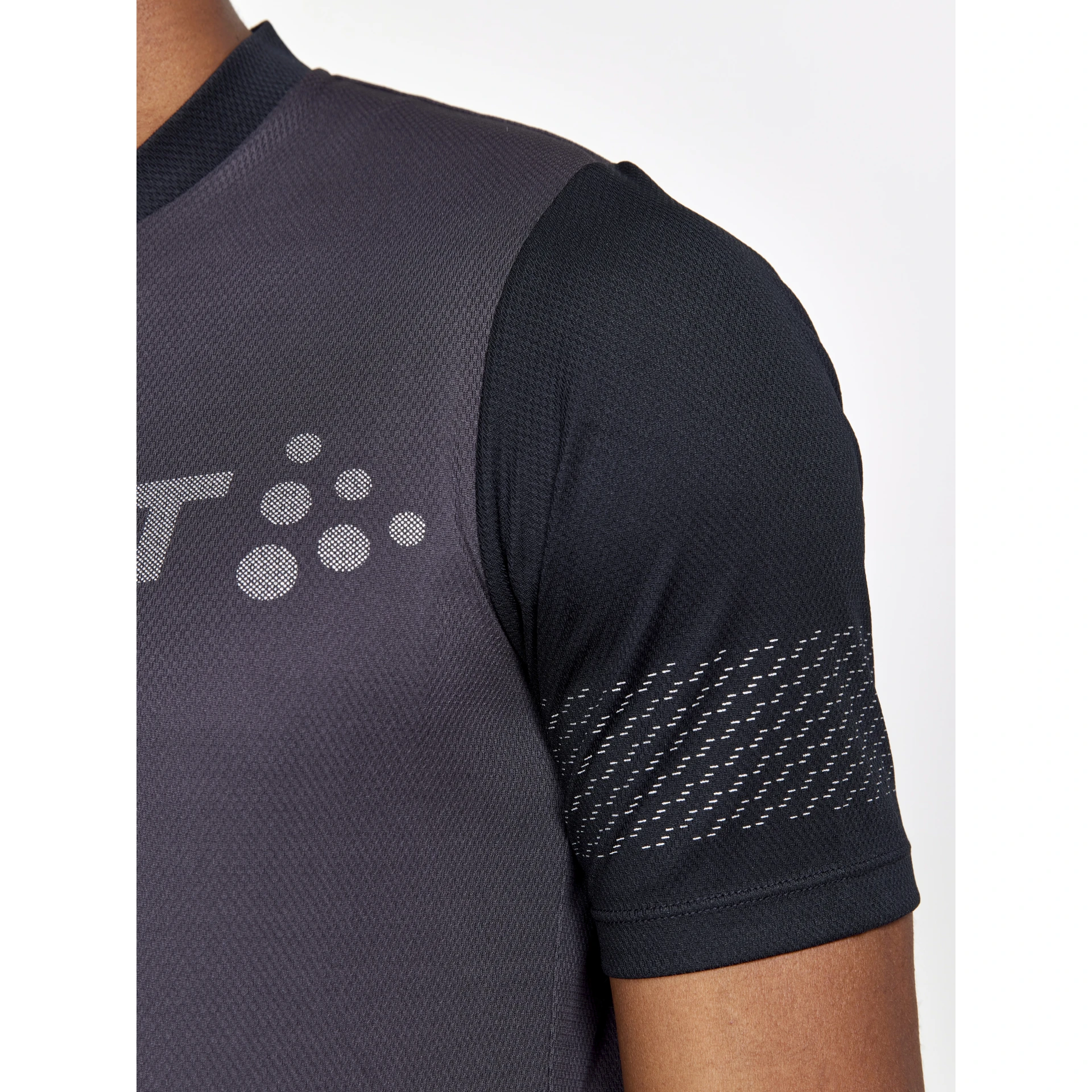 CRAFT CORE_ENDUR_LUMEN_JERSEY_M 1913166 992999 SLATE-BLACK