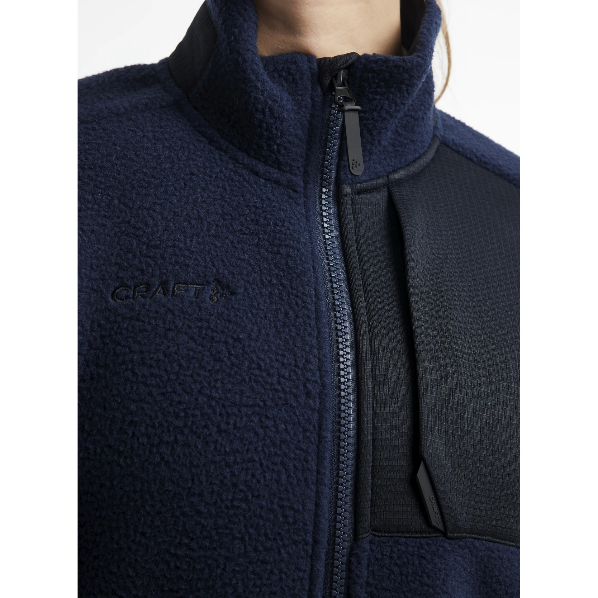 CRAFT ADV_Explore_Pile_Fleece_Jacket_W 1912221 396999 BLAZE-BLACK