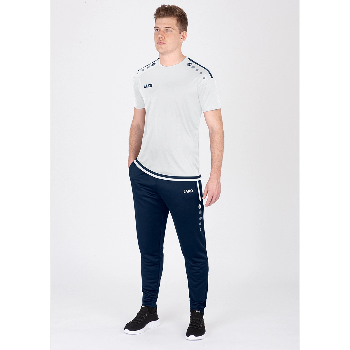 JAKO Fussball___Teamsport_Textil___Hosen_Active_Trainingshose 8495 09 marine/weiß