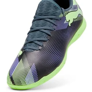 PUMA Herren_Fussball_Hallenschuhe_FUTURE_7_PLAY_IT 107942 003 Gray Skies-Elektro Purple-