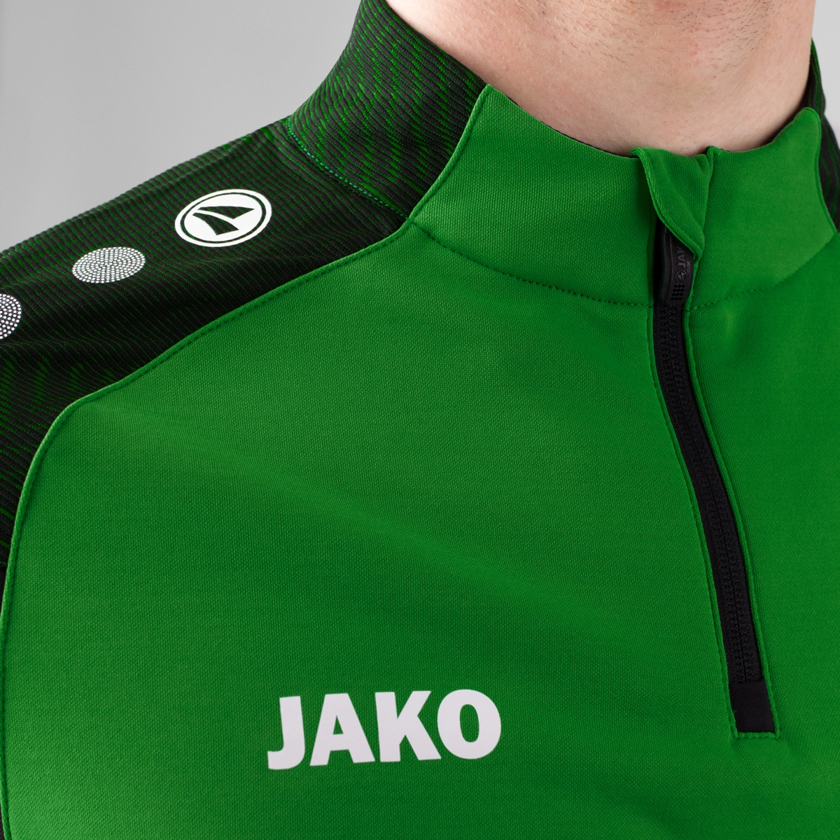 JAKO Ziptop_Performance 8622K 221 soft green/schwarz
