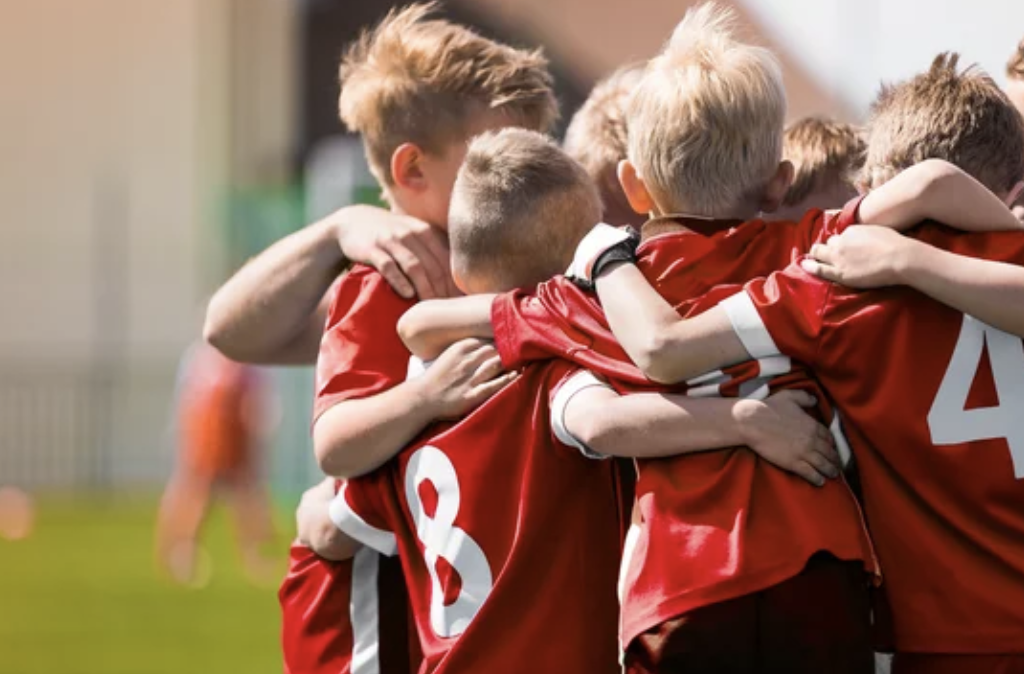 probebild_kinder_fussball_adobe-stock_251787228