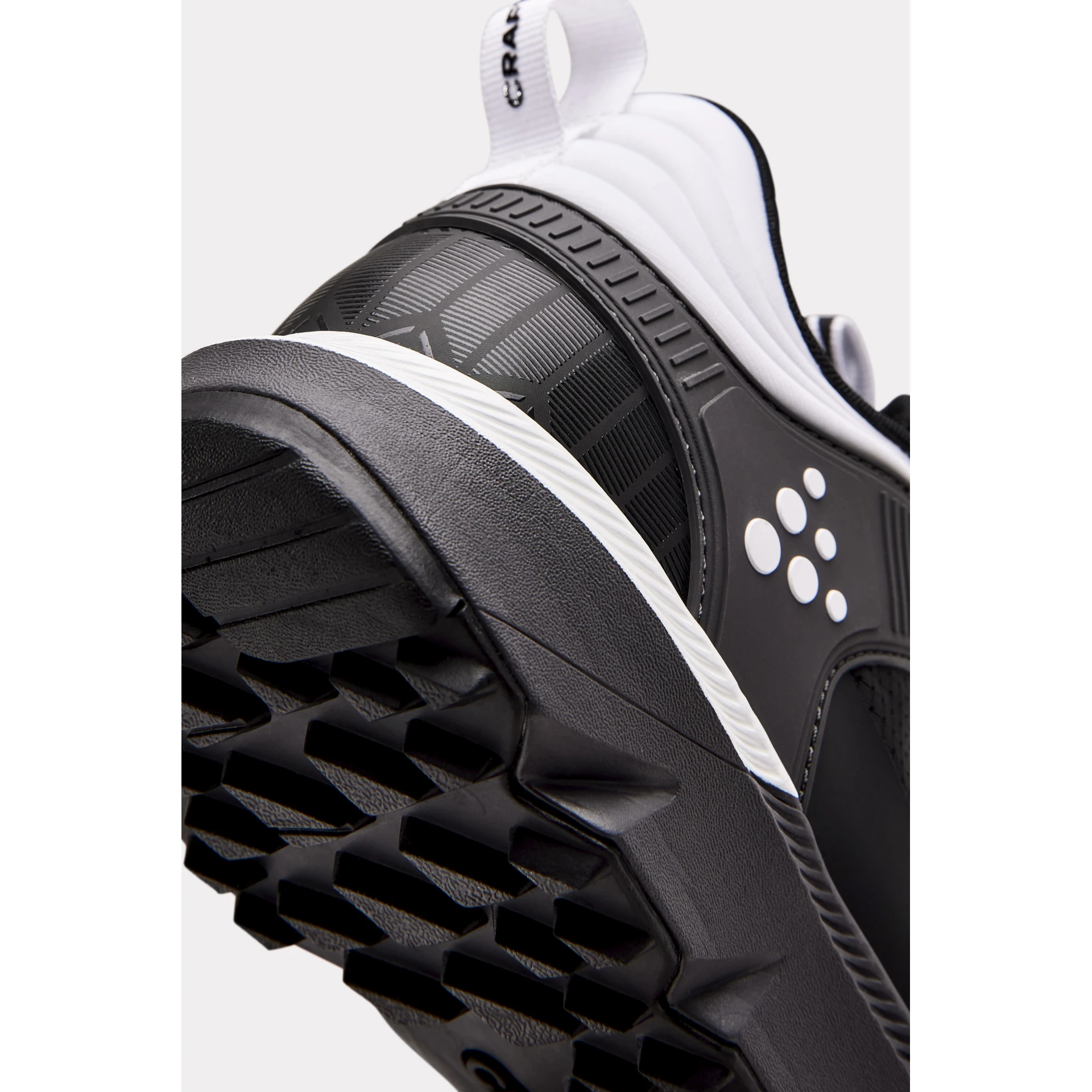 CRAFT Speed_Hike_Mid_M 1914284 999900 BLACK-WHITE