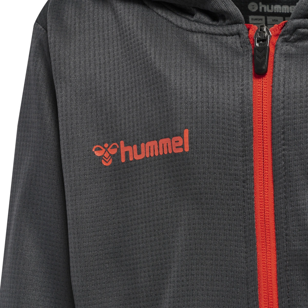 HUMMEL Fussball___Teamsport_Textil___Jacken_Authentic_Poly_Kapuzenjacke_Kids 204938 1525 ASPHALT