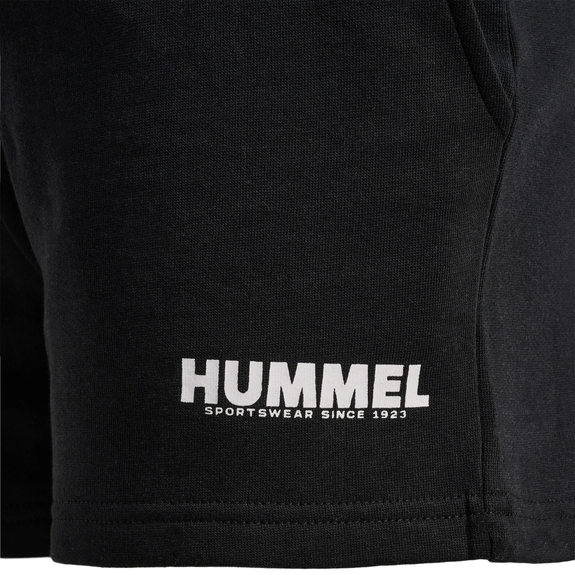 HUMMEL hmlLEGACY_WOMAN_SHORTS___BLACK___S 219478 2001 BLACK