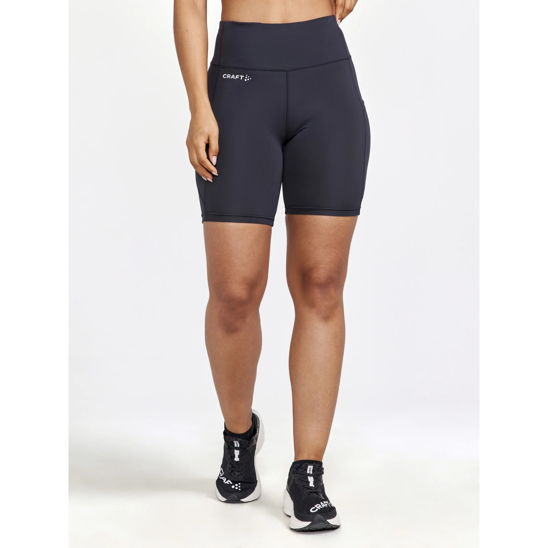 CRAFT ADV_Essence_Short_Tights_2_W 1913207 999000 BLACK