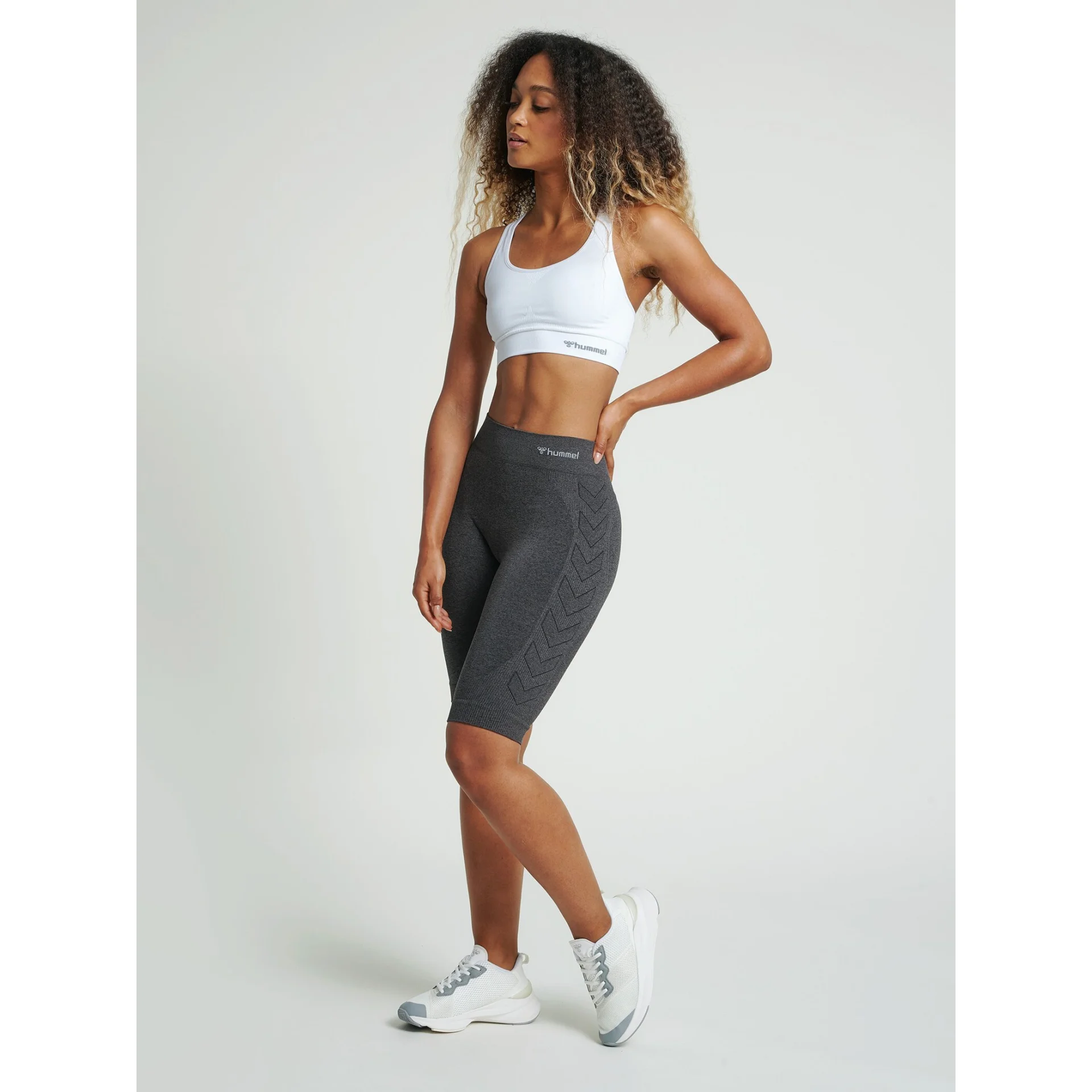 HUMMEL Damen_BH_hmlTIF_SEAMLESS_SPORTS_TOP 210490 9001 WHITE