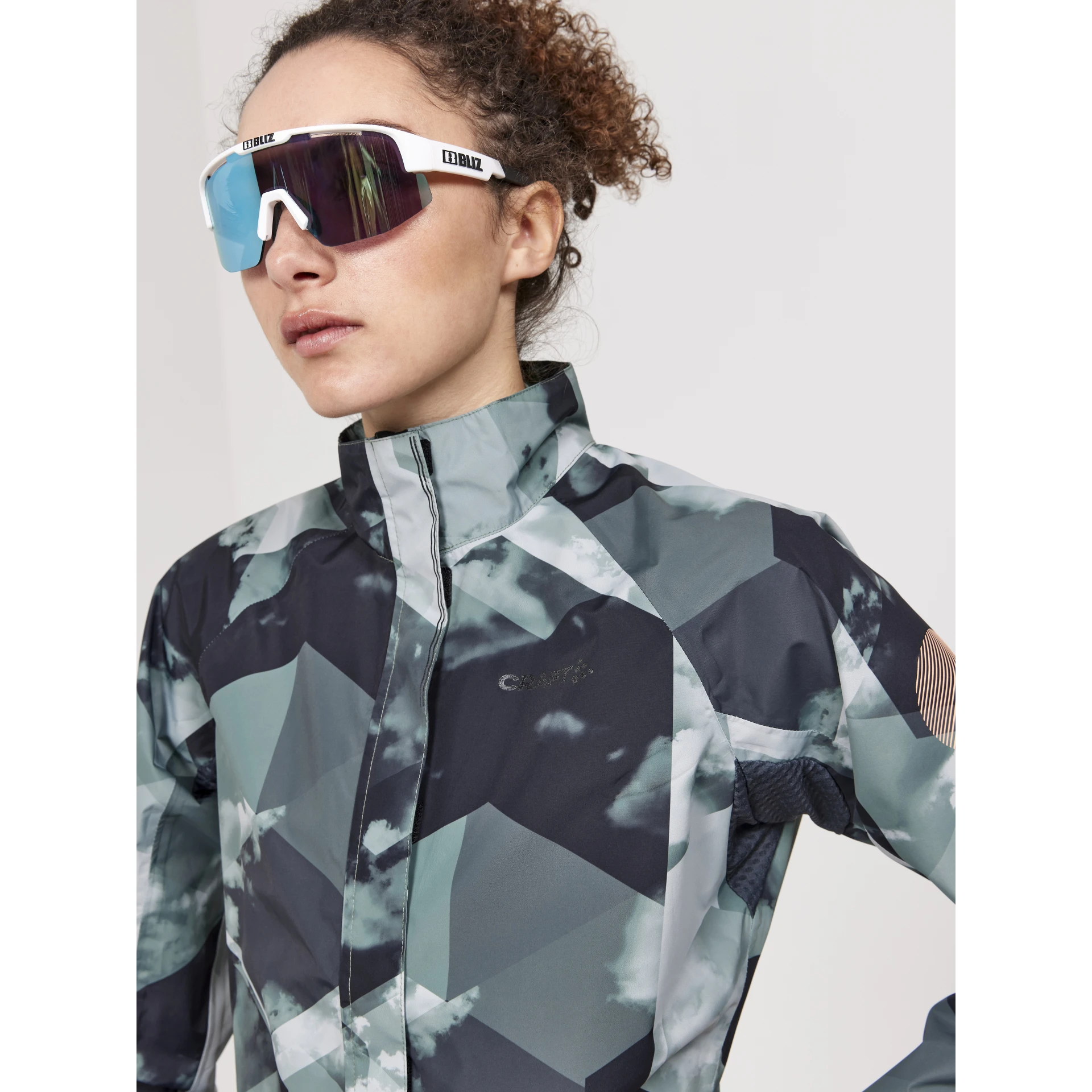 CRAFT Core_Endur_Hydro_Jacket_2_W 1913654 626007 THYME-MULTI