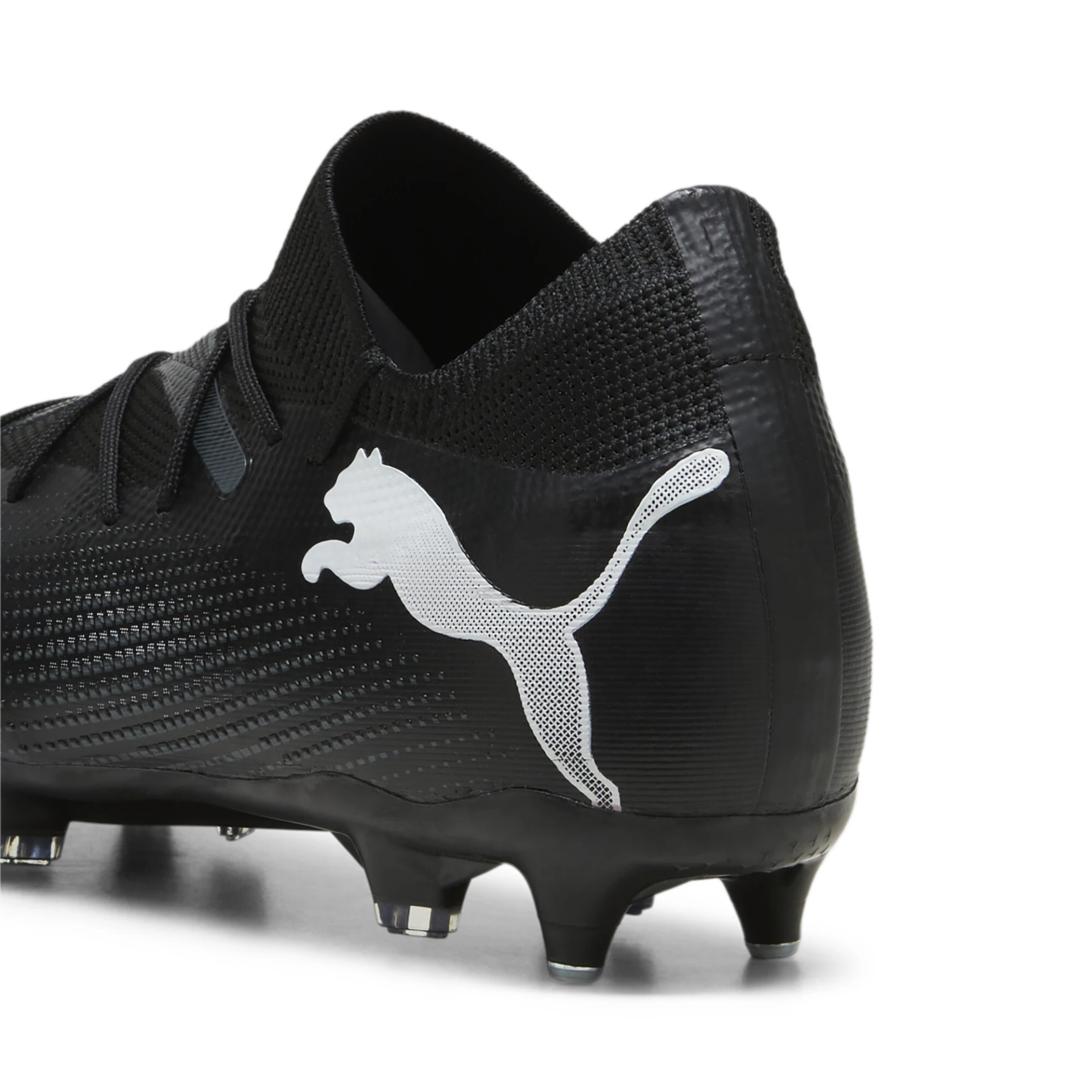 PUMA FUTURE_7_MATCH_MxSG 107714 002 PUMA BLACK-PUMA WHITE