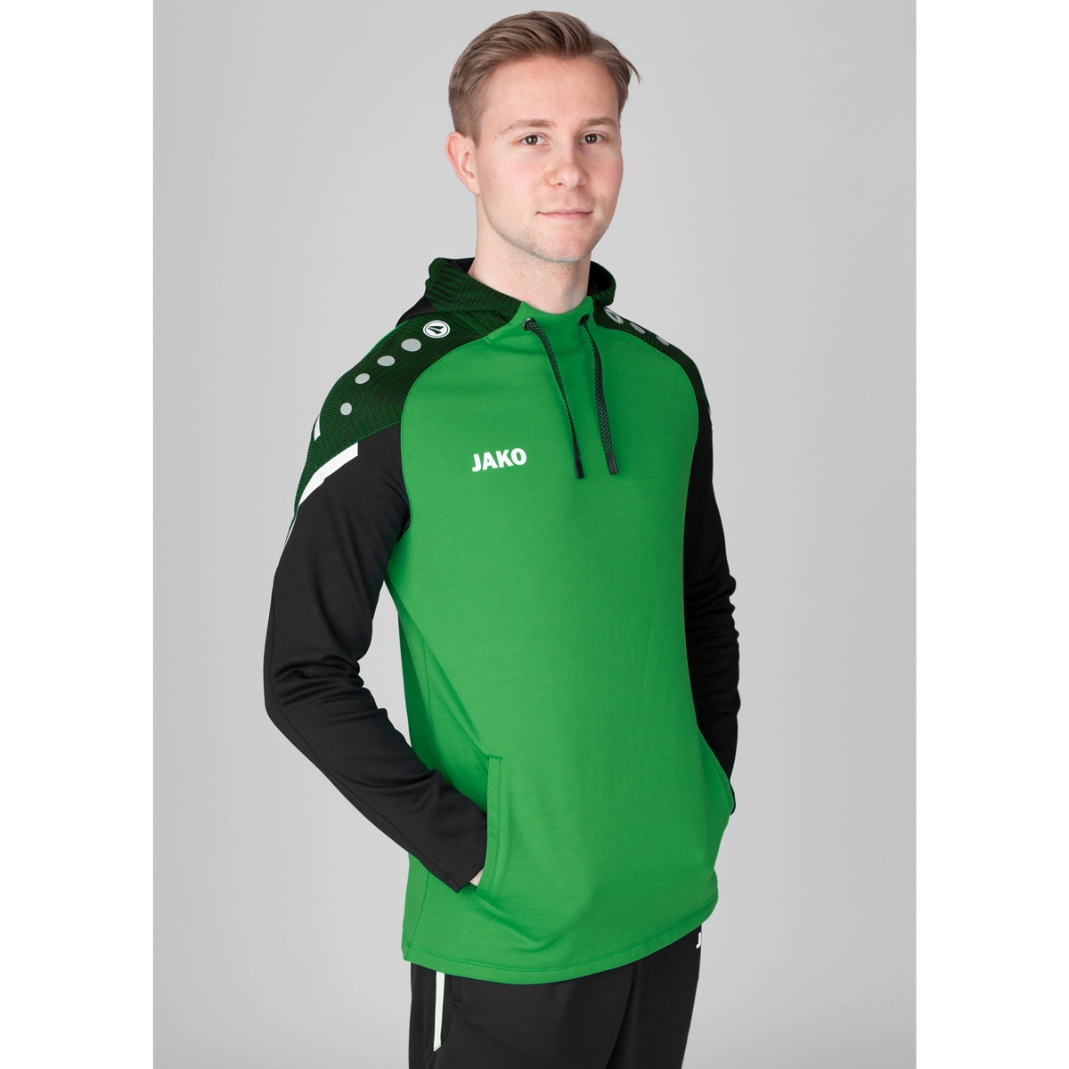 221 soft green/schwarz