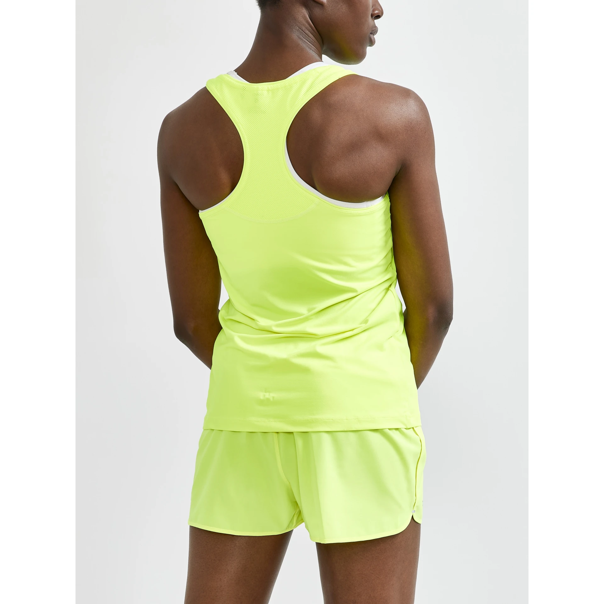 CRAFT ADV_Essence_Singlet_W 1908770 851000 FLUMINO