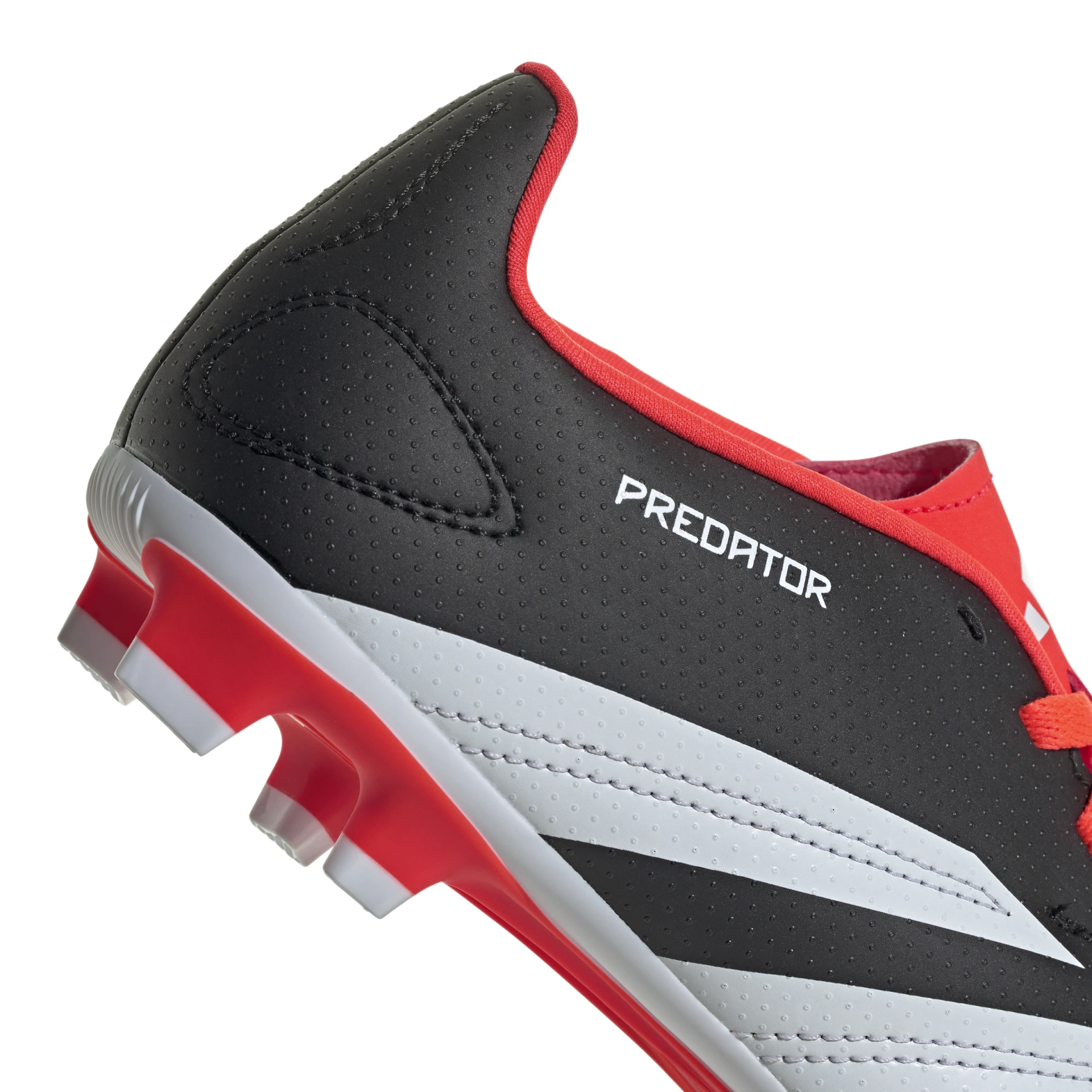 ADIDAS PREDATOR_CLUB_FxG_J IG5429 000 CBLACK/FTWWHT/SOLRED