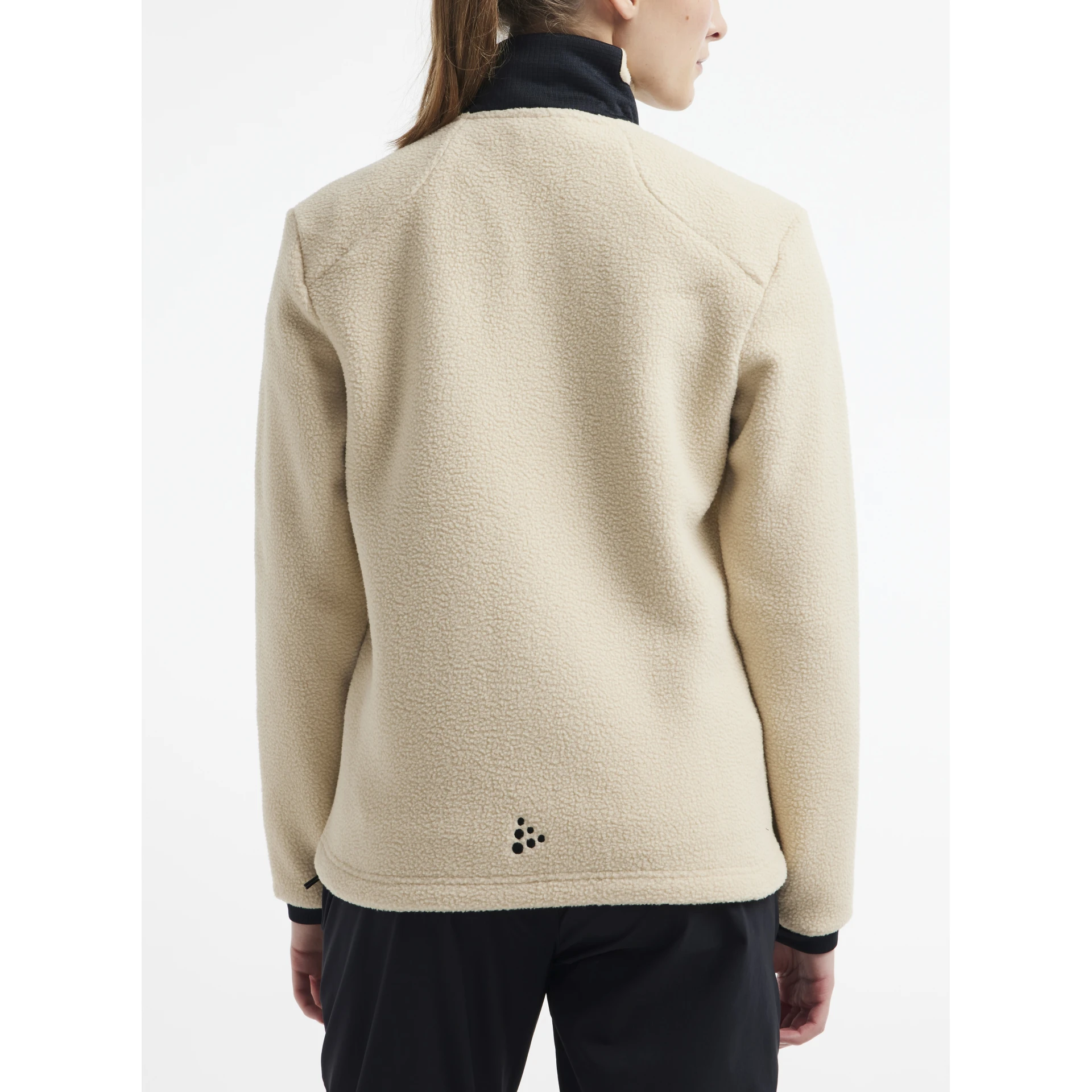 CRAFT ADV_Explore_Pile_Fleece_Jacket_W 1912221 211999 ECRU-BLACK