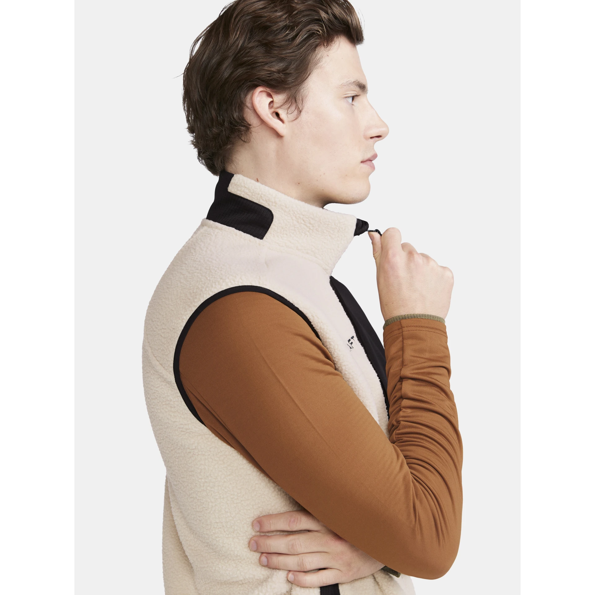 CRAFT ADV_Explore_Pile_Fleece_Vest_M 1913810 211999 ECRU-BLACK
