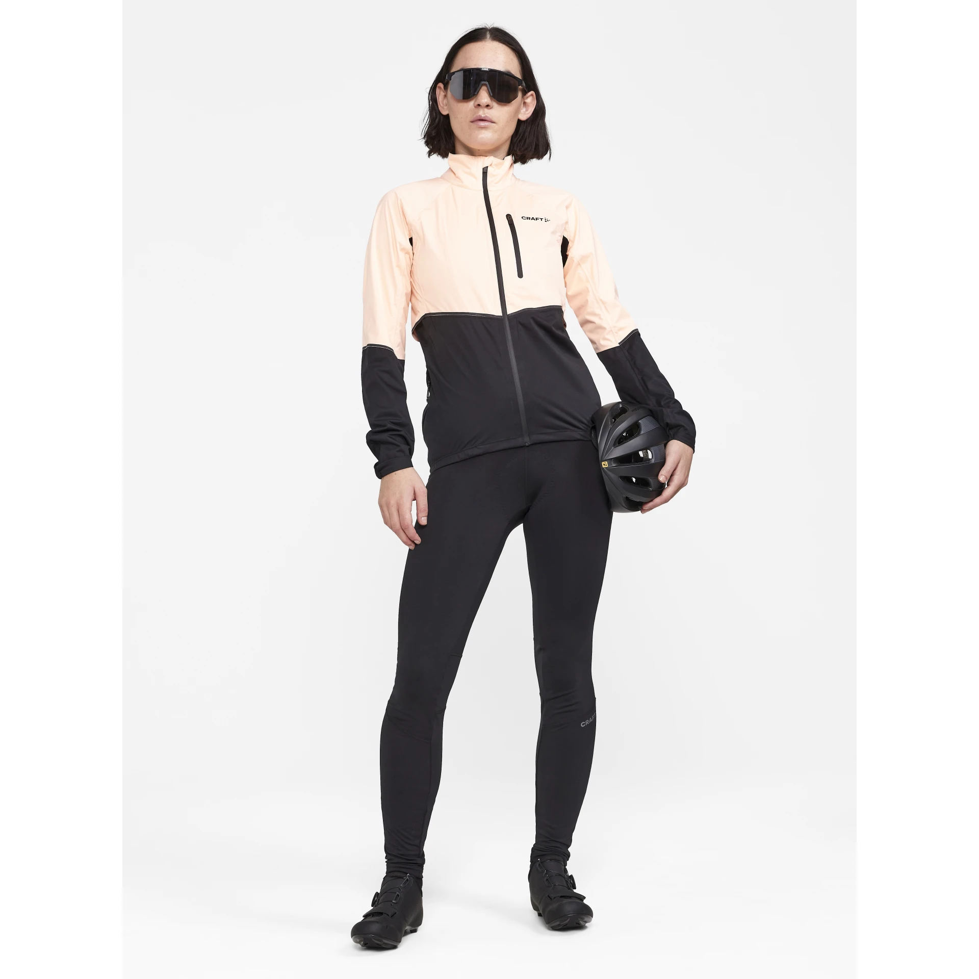 CRAFT Adv_Endur_Hydro_Jacket_W 1910559 840999 COSMO-BLACK