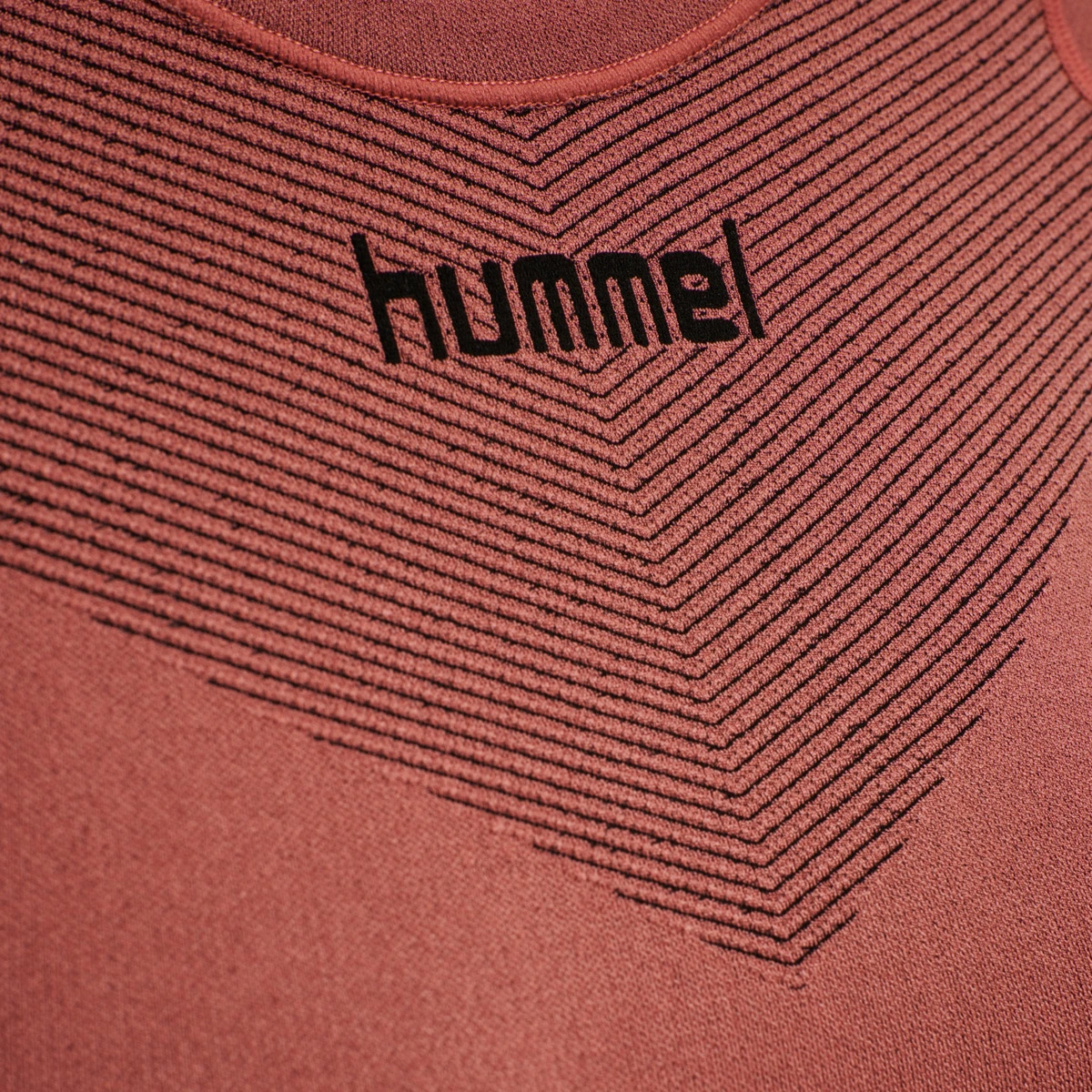 HUMMEL Damen_Hemd__FIRST_SEAMLESS_JERSEY_L_S_WOMAN 202645 3250 MARSALA