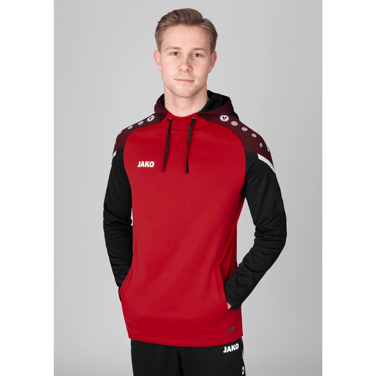 JAKO Kapuzensweat_Performance 6722D 101 rot/schwarz