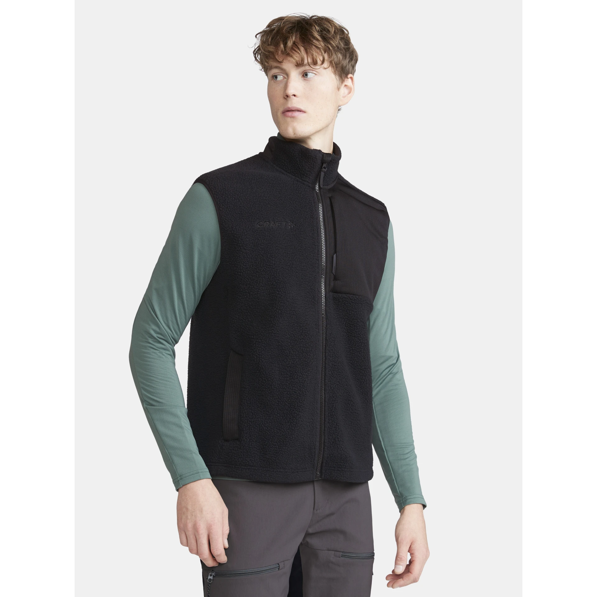 CRAFT ADV_Explore_Pile_Fleece_Vest_M 1913810 999000 BLACK