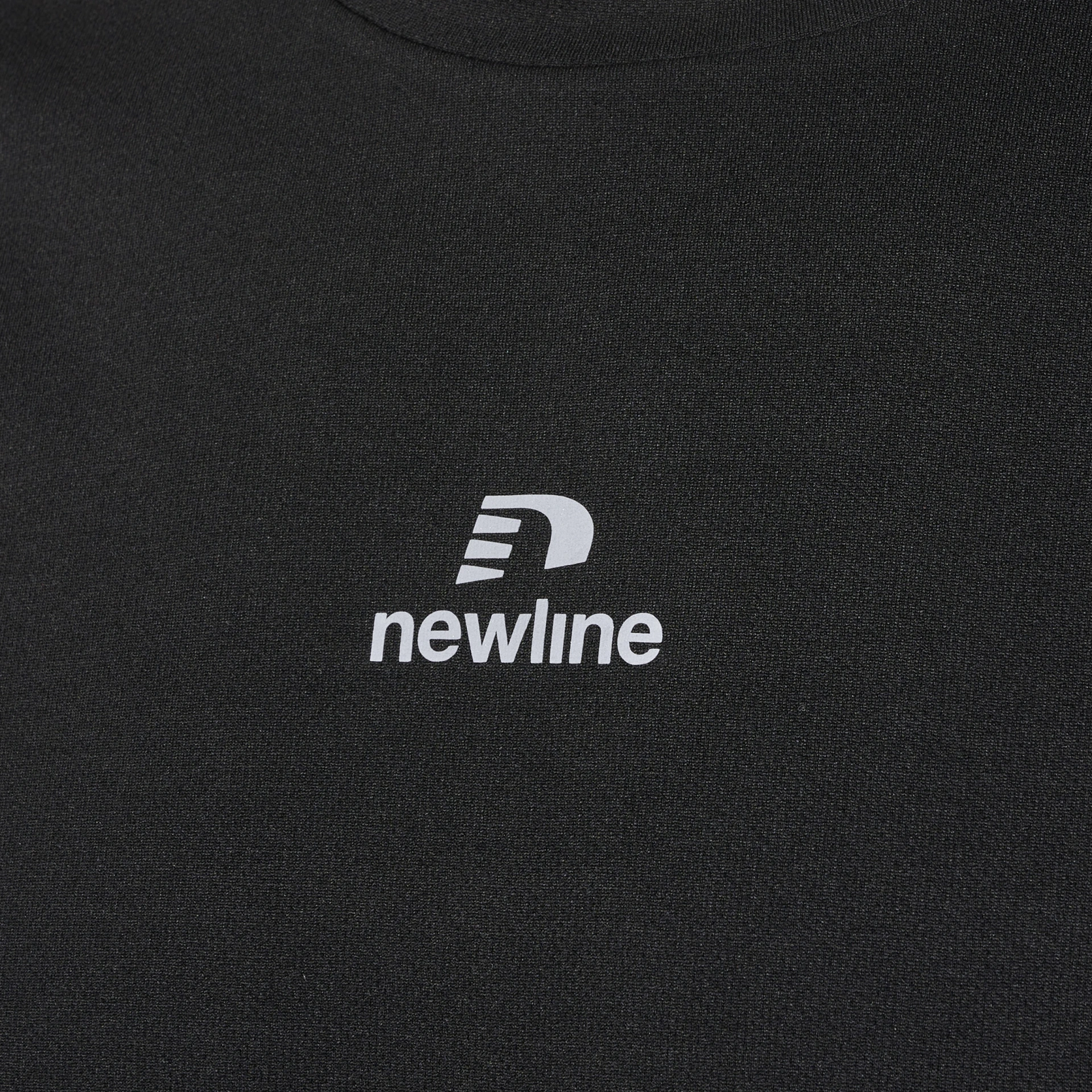 NEWLINE nwlBEAT_POLY_LS_TEE___BLACK___L 510403 2001 BLACK