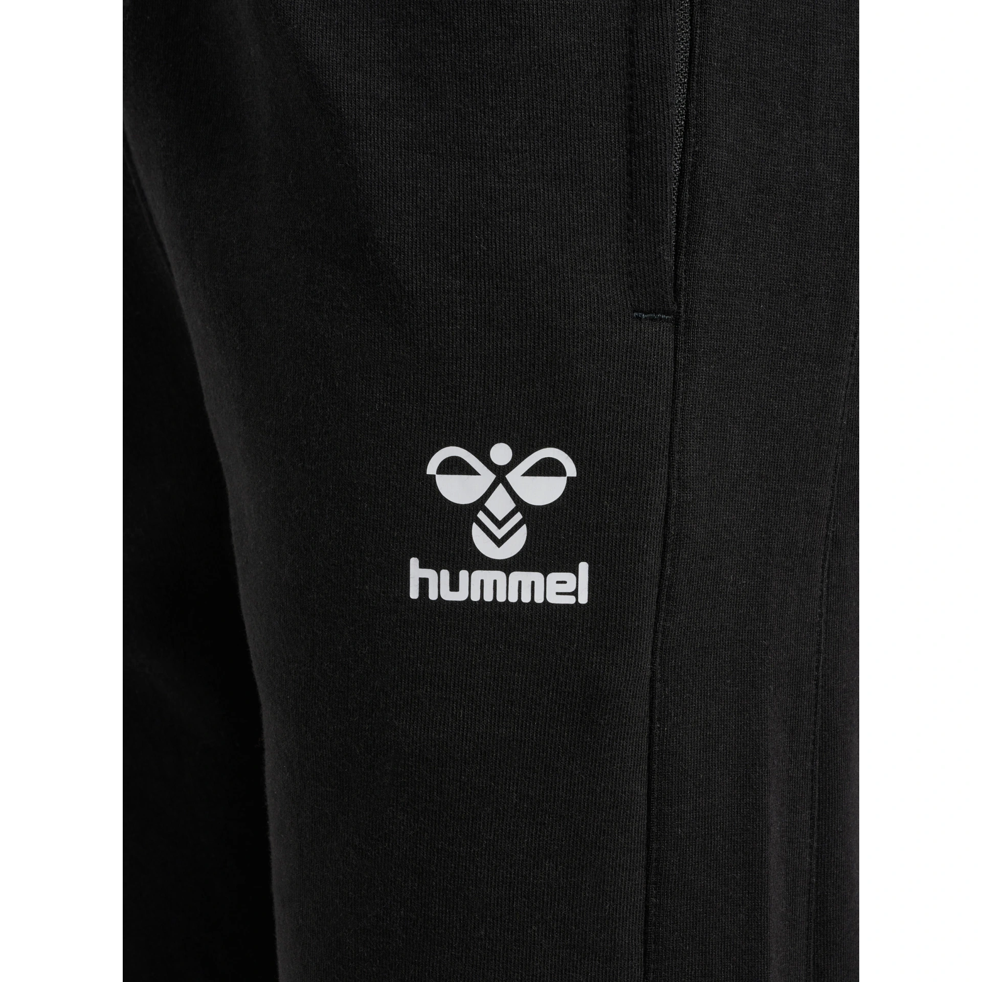 HUMMEL hmlTRAVEL_SWEAT_PANTS_WOMAN 220308 2001 BLACK