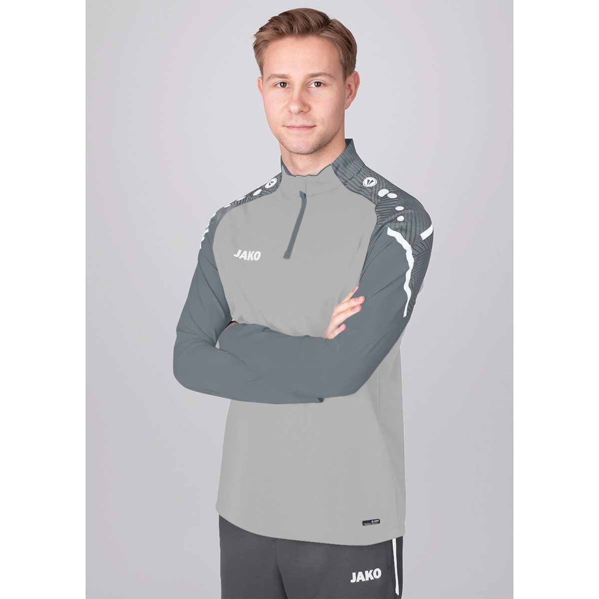845 soft grey/steingrau