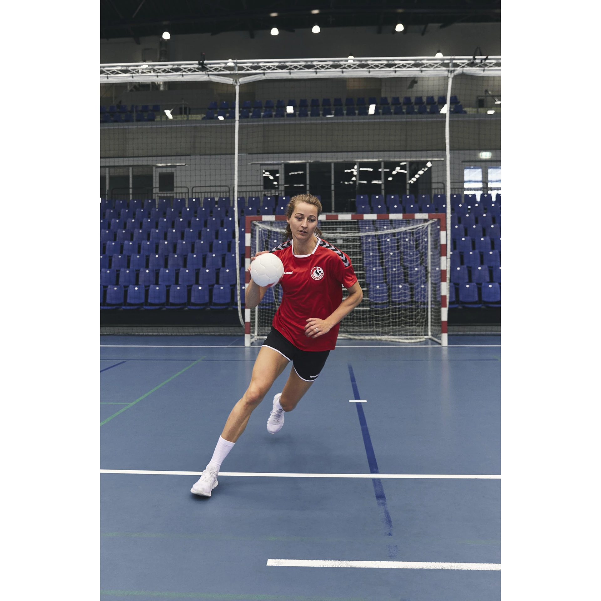 HUMMEL Fussball___Teamsport_Textil___Trikots_Authentic_Poly_Trikot_kurzarm_Damen 204921 3062 TRUE RED