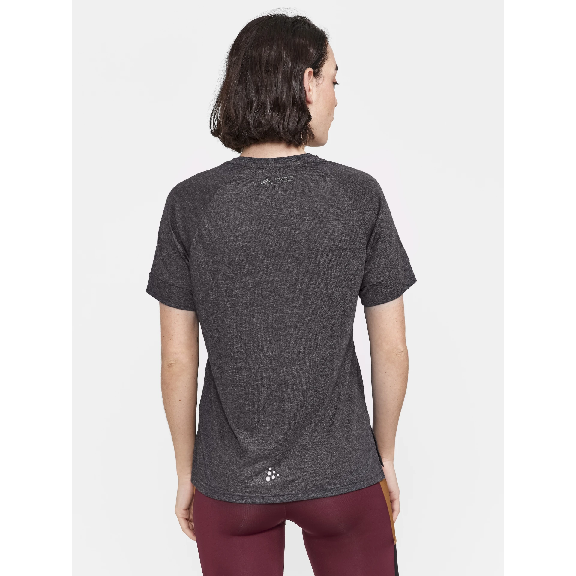 CRAFT ADV_Trail_Wool_SS_Tee_W 1913722 999200 BLACK-MELANGE