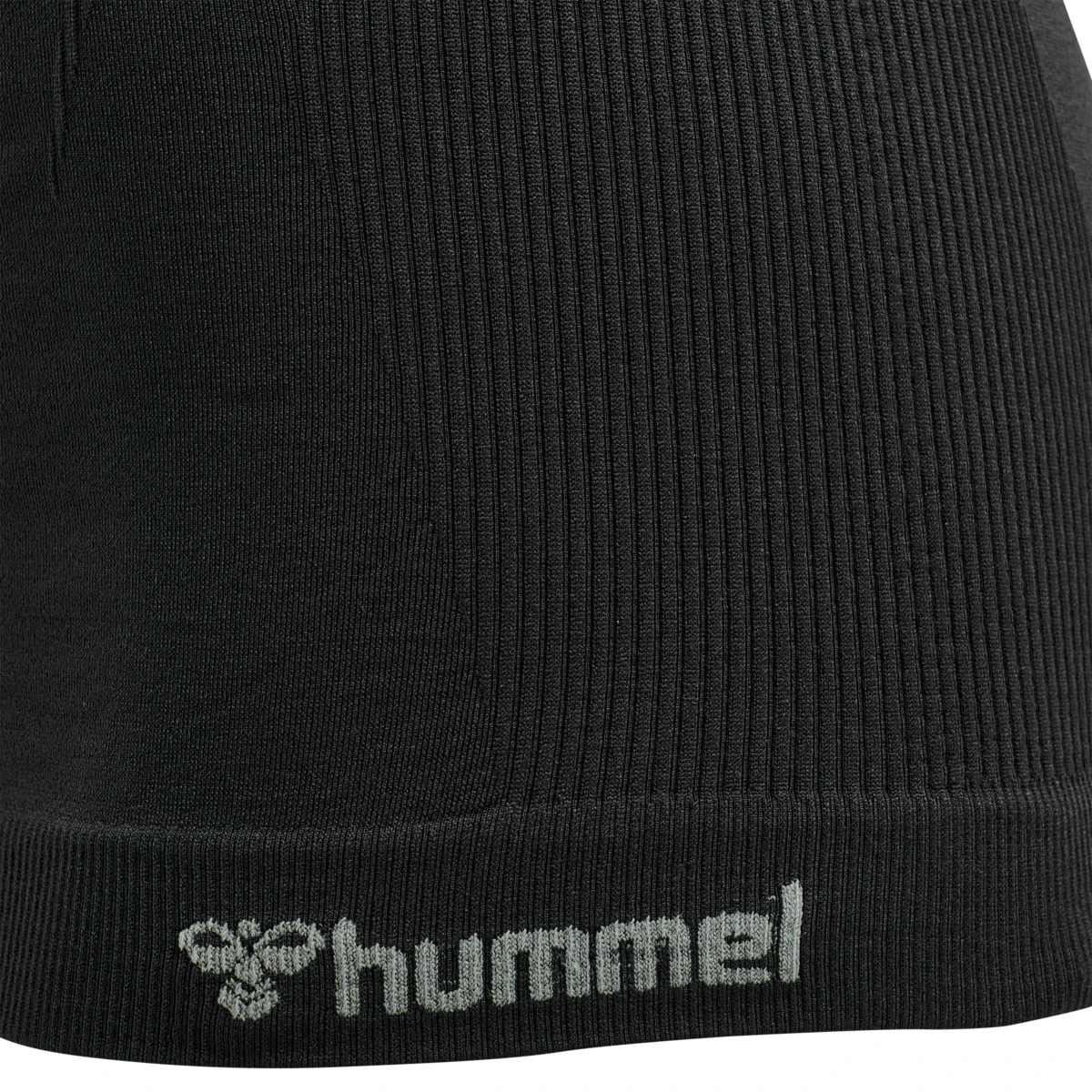 HUMMEL HUMMEL_Female_hmlTIF_SEAMLESS_TOP 210491 2001 BLACK