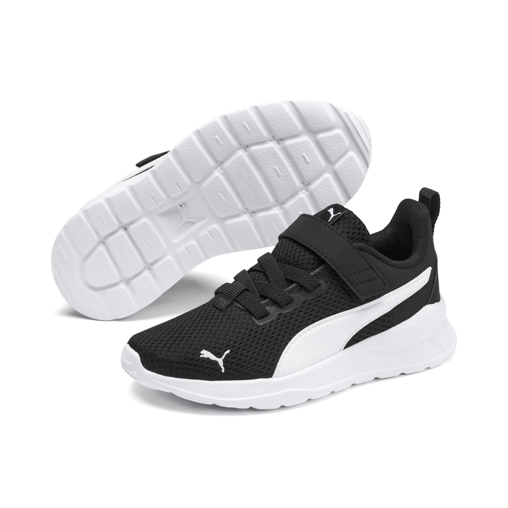 001 PUMA BLACK-PUMA WHITE