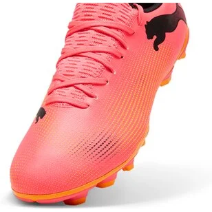 PUMA Herren_Fussball_Rasenschuhe_FUTURE_7_PLAY_FG_AG 107723 003 SUNSET GLOW-PUMA BLACK-SUN