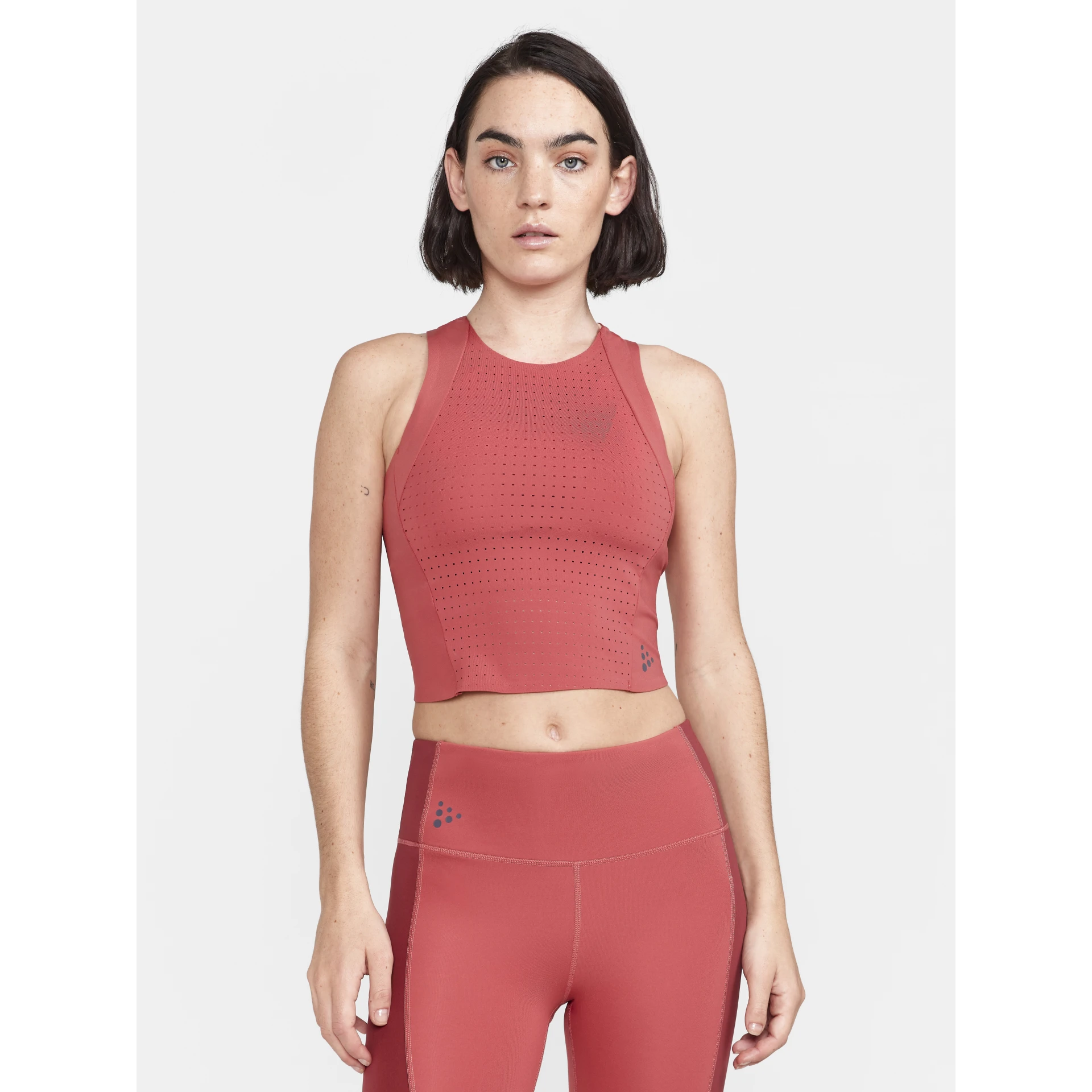 CRAFT ADV_HiT_Perforated_Tank_W CRAFT ADV_HiT_Perforated_Tank_W 1913210 421000 ASTRO