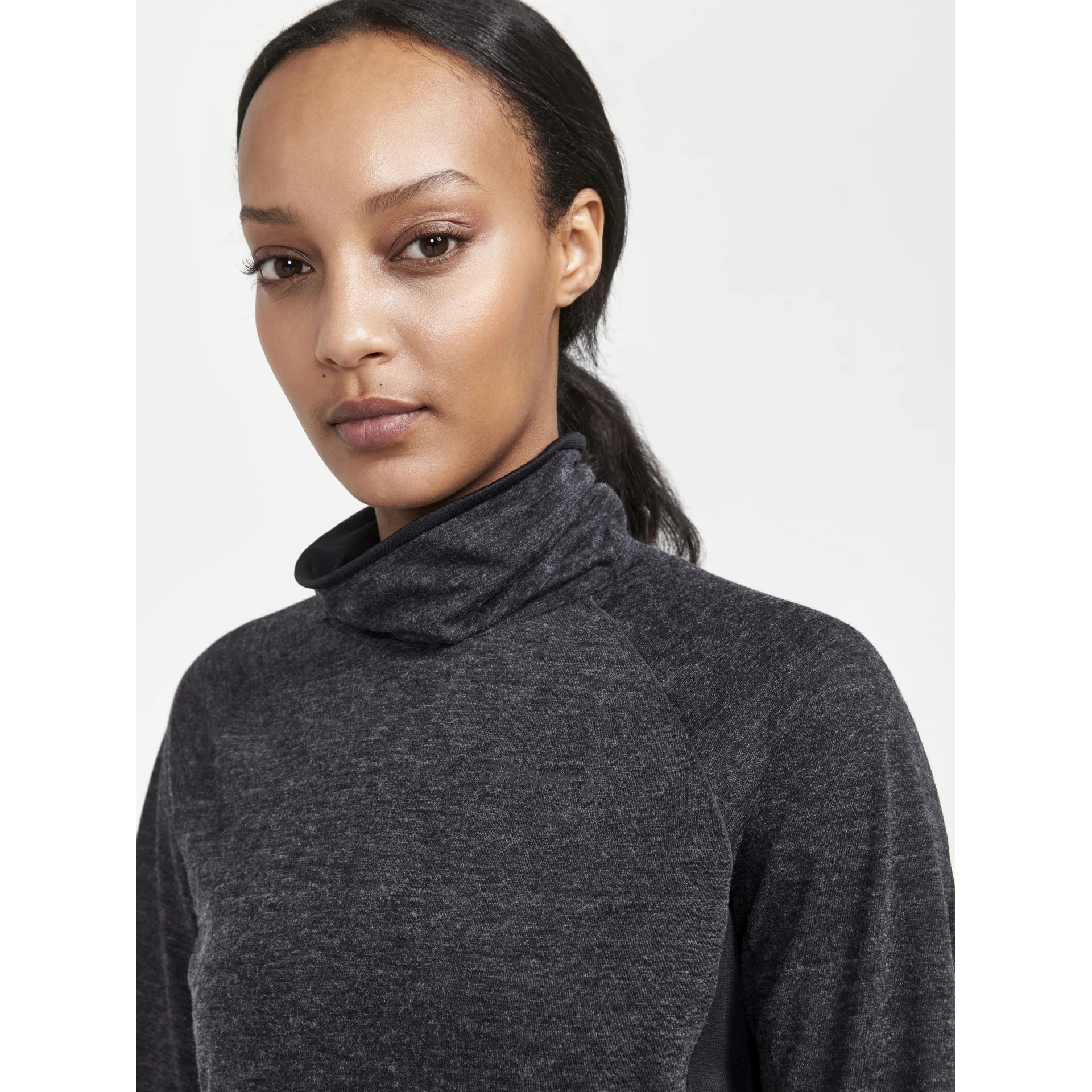 CRAFT ADV_SubZ_Wool_LS_Tee_2_W 1911314 999000 BLACK