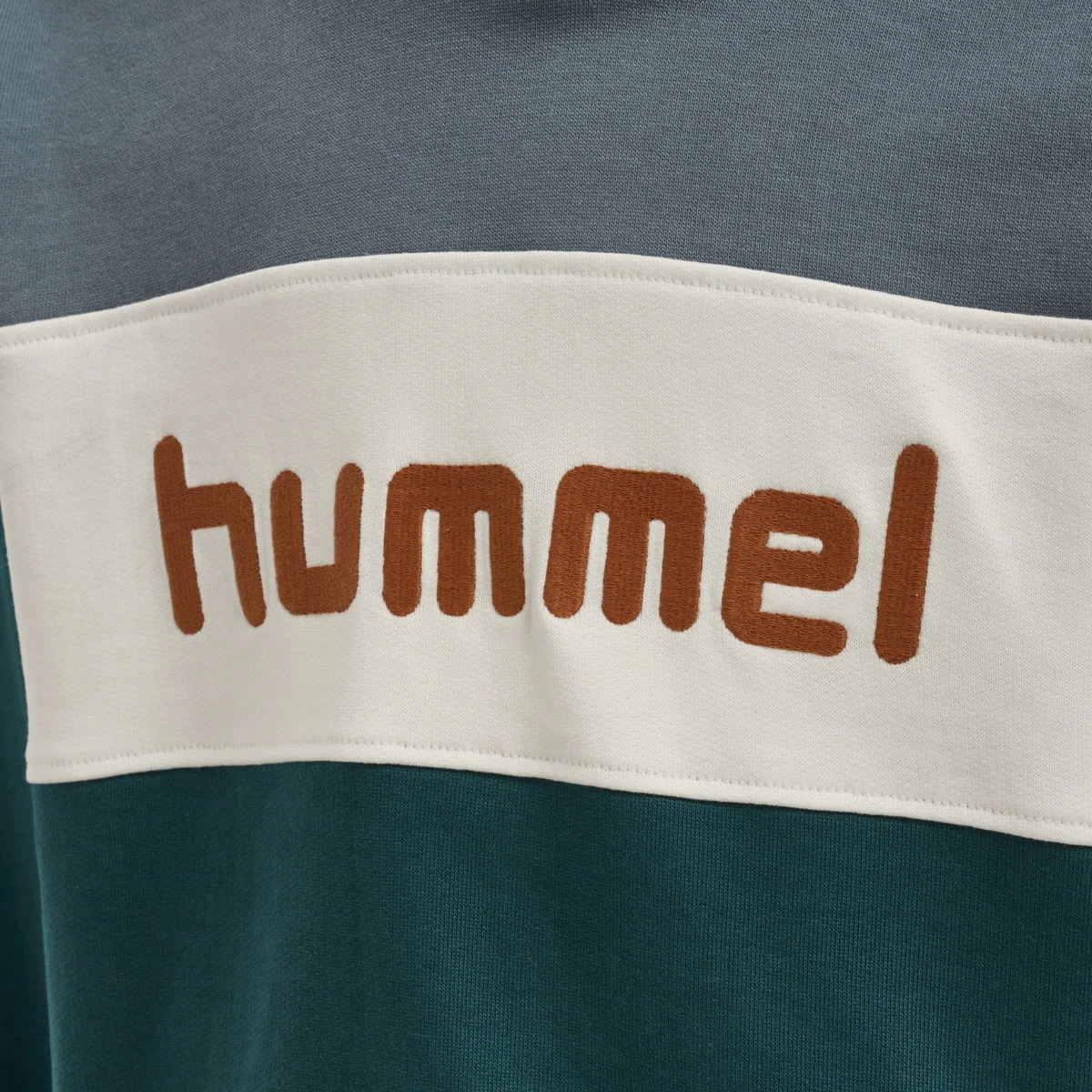 HUMMEL hmlMORTEN_HOODIE 215811 6470 DEEP TEAL