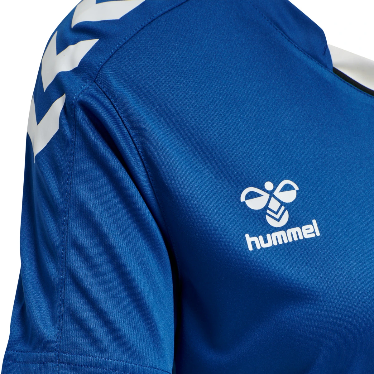 HUMMEL HUMMEL_Damen_Shirt_hmlCORE_XK_POLY_JERSEY_S_S_WOMAN HUMMEL HUMMEL_Damen_Shirt_hmlCORE_XK_POLY_JERSEY_S_S_WOMAN 211457 7045 TRUE BLUE
