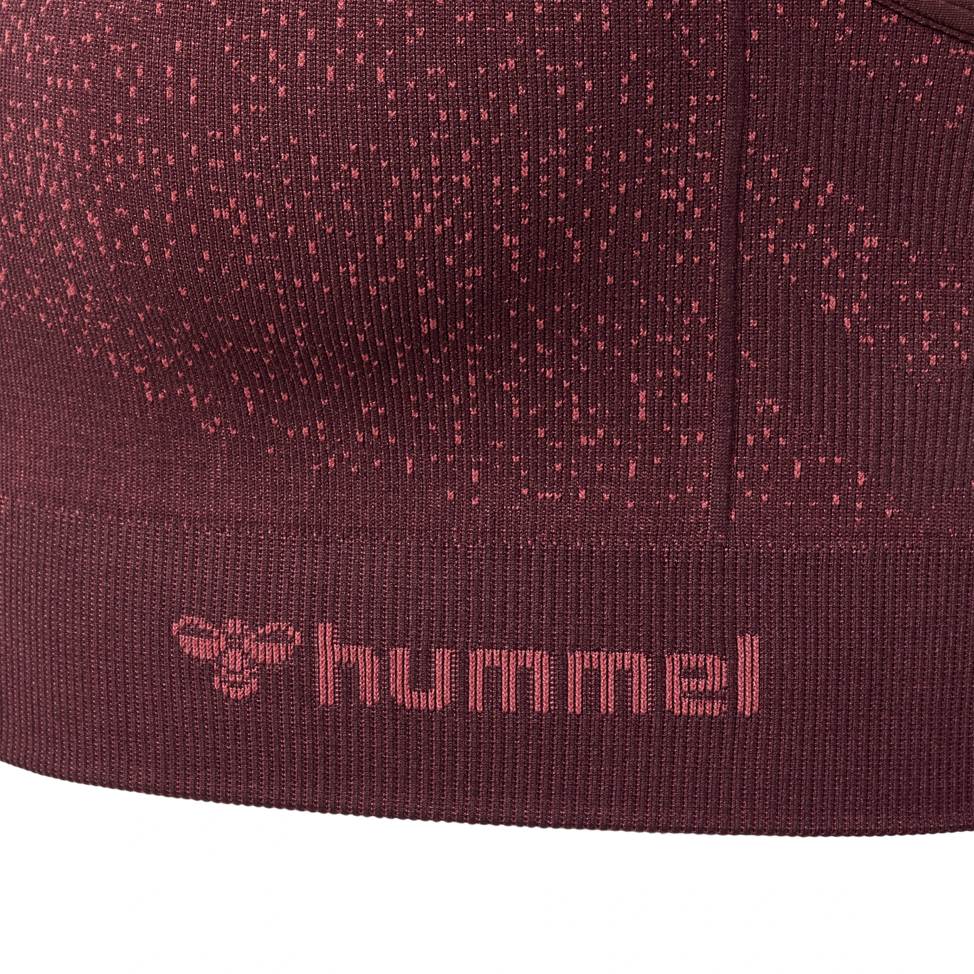 HUMMEL hmlMT_FADE_SEAMLESS_SPORTS_TOP___BITTER_CHOCOLATE_MINERAL_RED___S 221849 8133 BITTER CHOCOLATE/MINERAL 