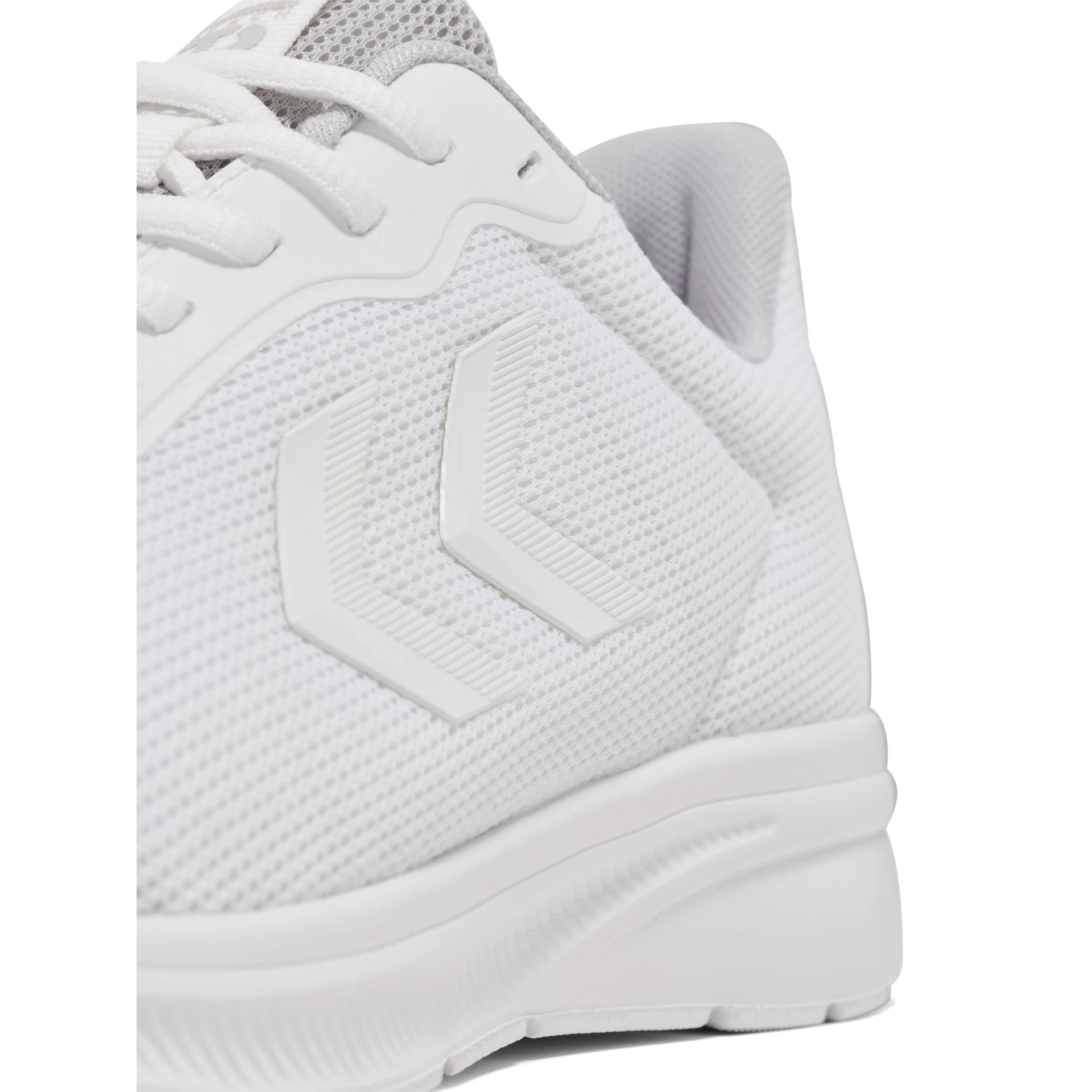 HUMMEL REACH TR BREATHER HUMMEL REACH_TR_BREATHER 225227 9001 WHITE