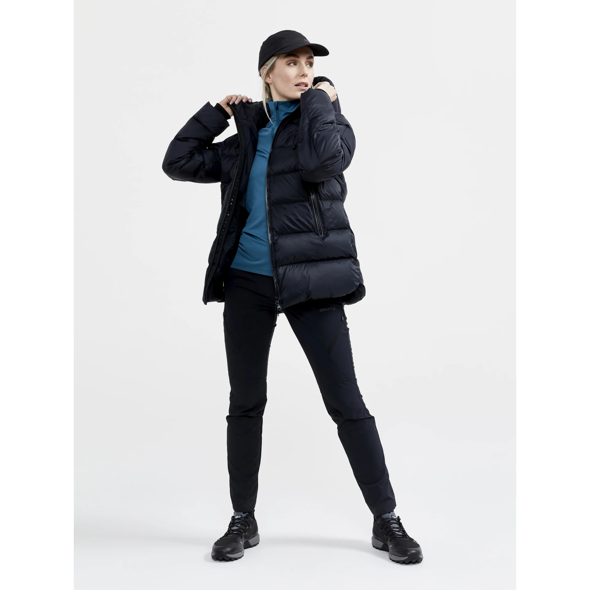 CRAFT ADV_Explore_Down_Jacket_W 1911633 999000 BLACK