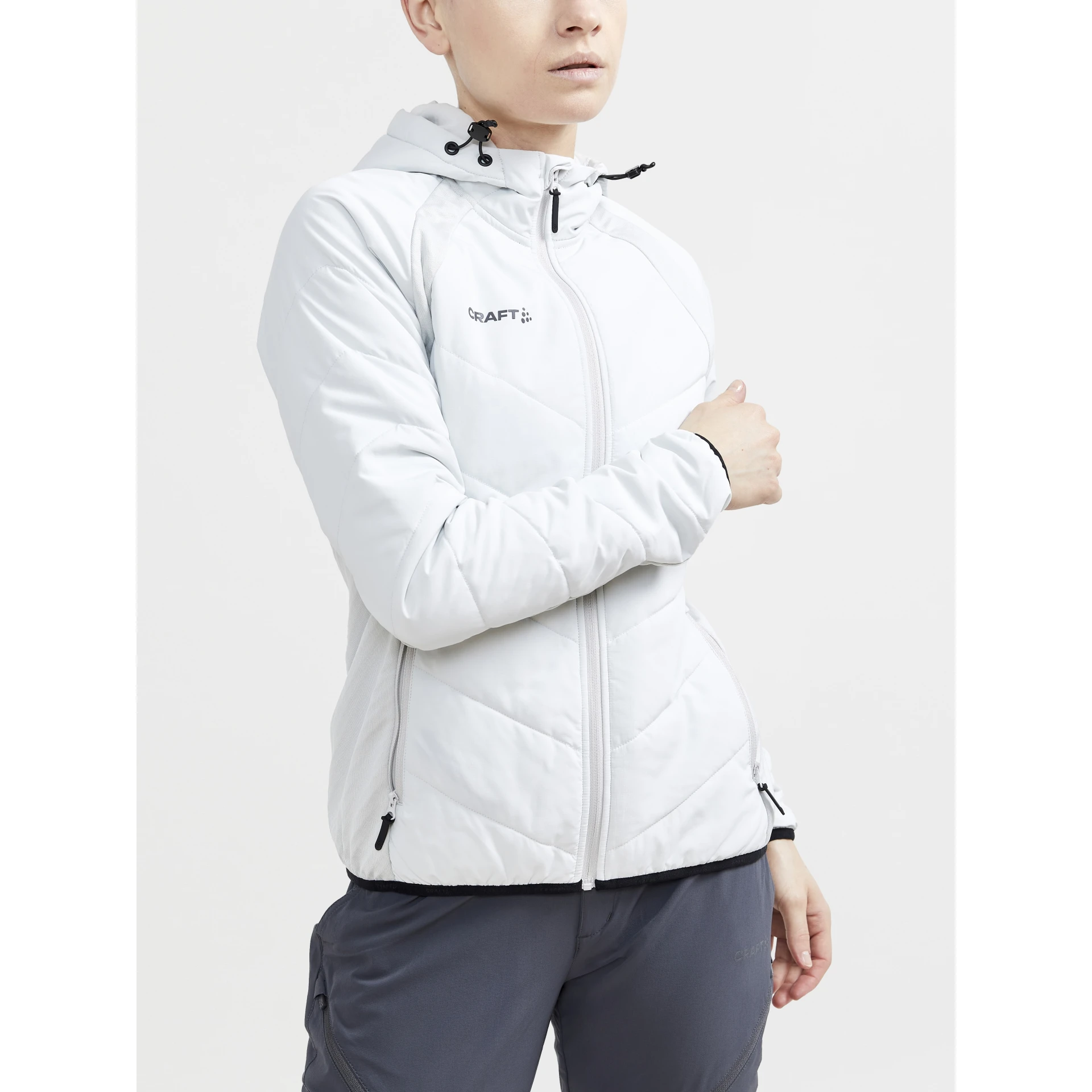 CRAFT ADV_Explore_Hybrid_Jacket_W 1911001 914000 ASH