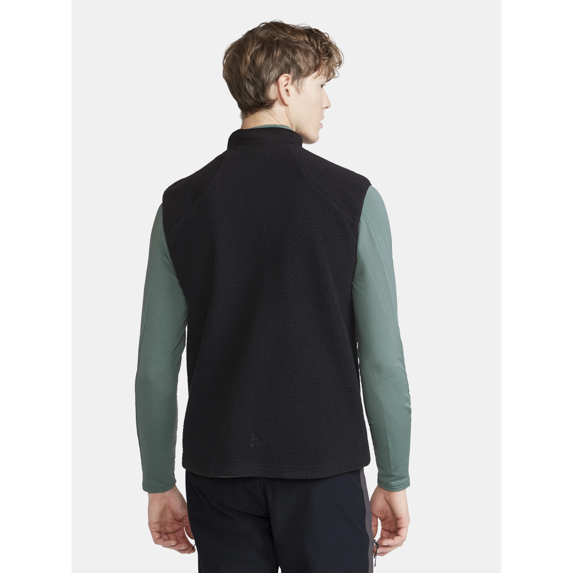 CRAFT ADV_Explore_Pile_Fleece_Vest_M 1913810 999000 BLACK