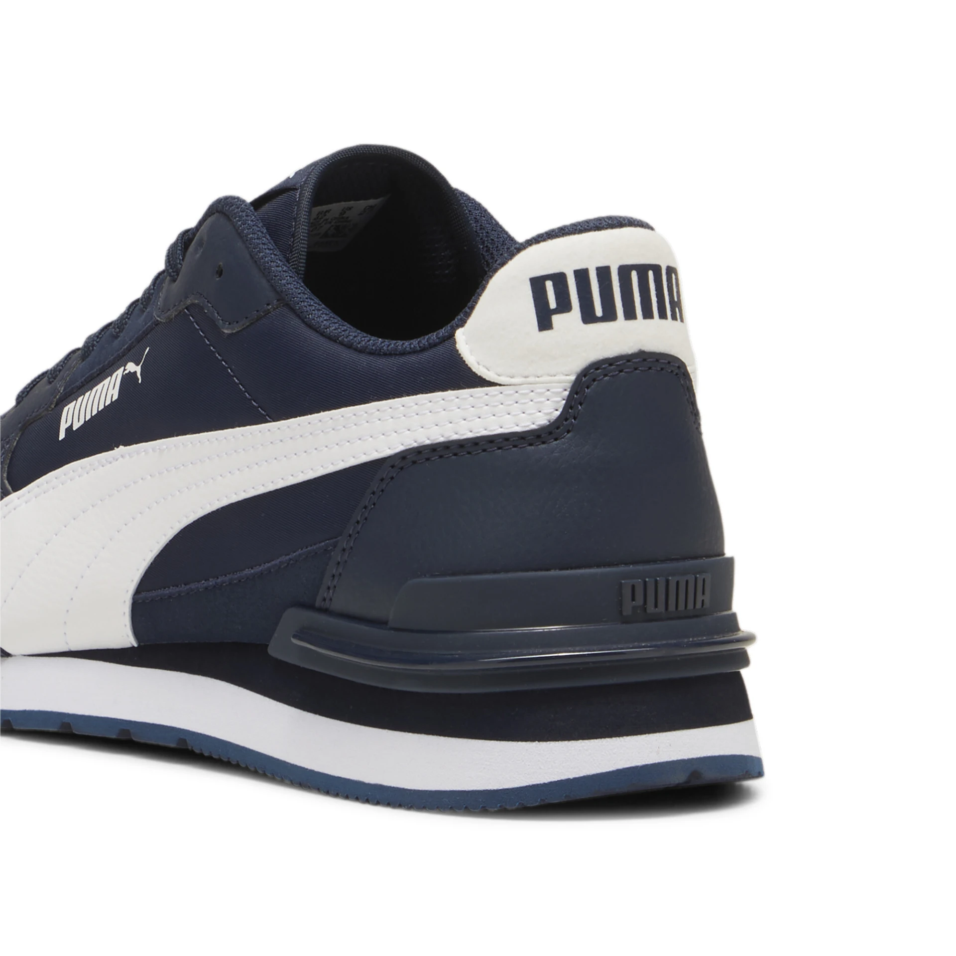 PUMA ST_Runner_v4_NL 399069 007 Club Navy-PUMA White