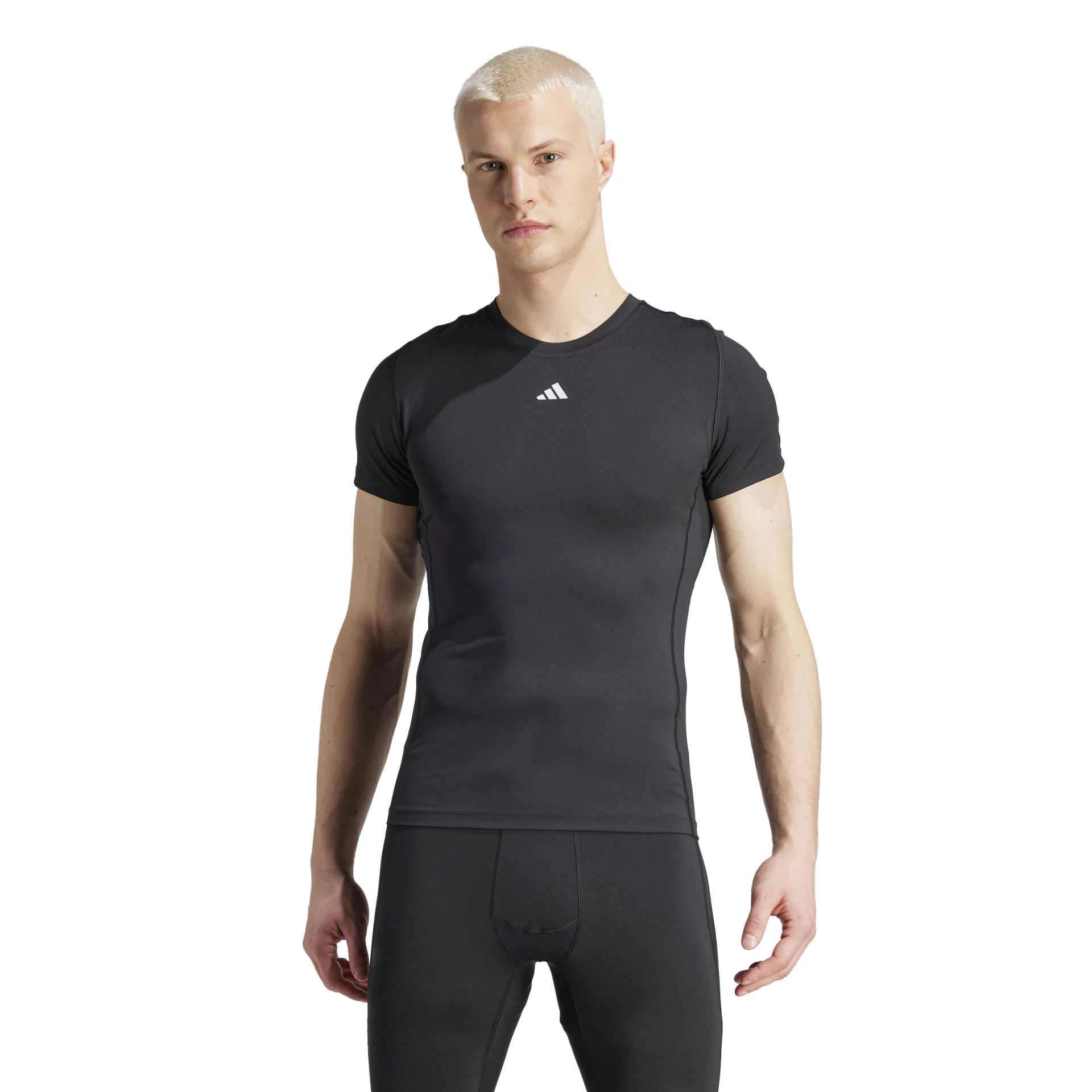 ADIDAS TF_SS_TEE_M IS7606 000 BLACK