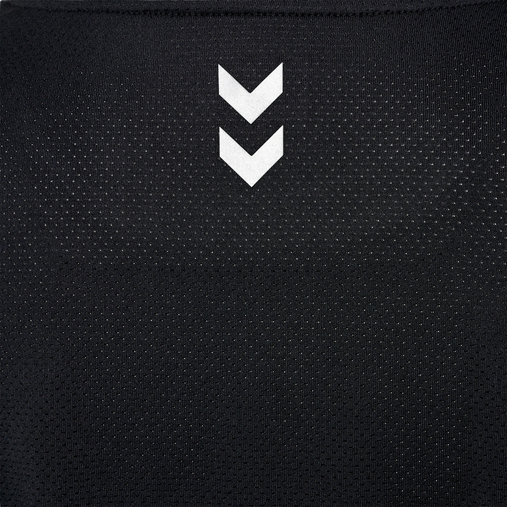 HUMMEL hmlMT_AURA_MESH_T_SHIRT_L_S___BLACK___XS 223319 2001 BLACK